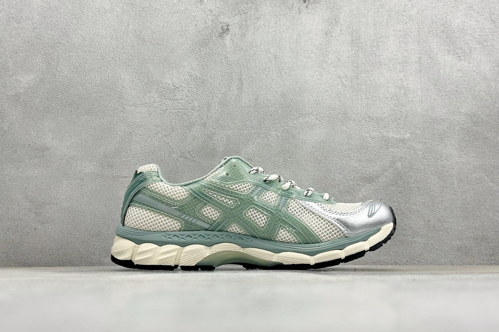 CH版Asics Gel-Kayano 12.1 亚瑟士 运动休闲透气专业跑鞋 1203A675-100