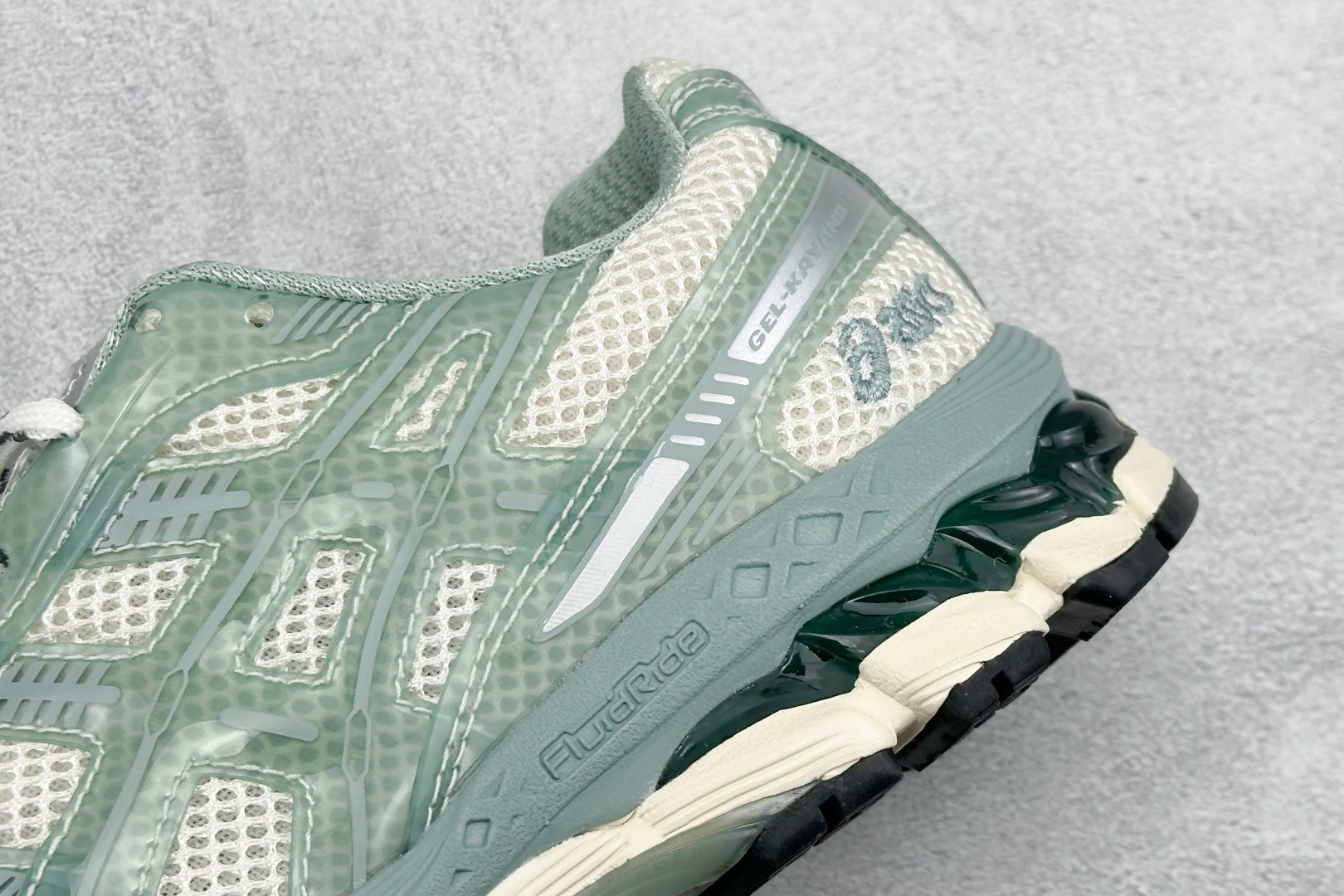 CH版Asics Gel-Kayano 12.1 亚瑟士 运动休闲透气专业跑鞋 1203A675-100