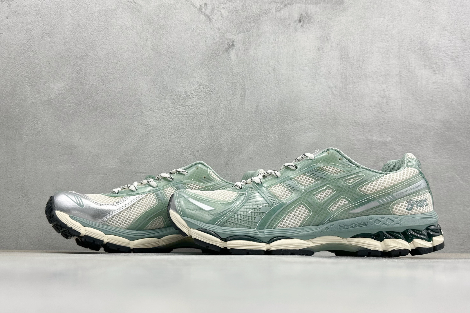 CH版Asics Gel-Kayano 12.1 亚瑟士 运动休闲透气专业跑鞋 1203A675-100