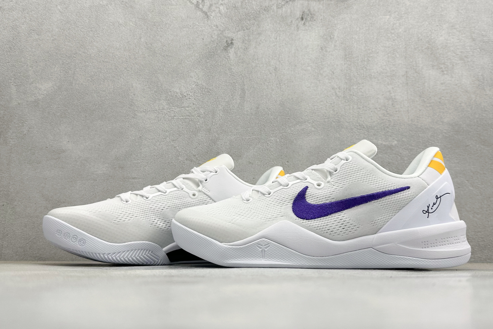 CK版Nike Zoom Kobe Ⅷ System 科比8代低帮实战篮球鞋 HF9550-100