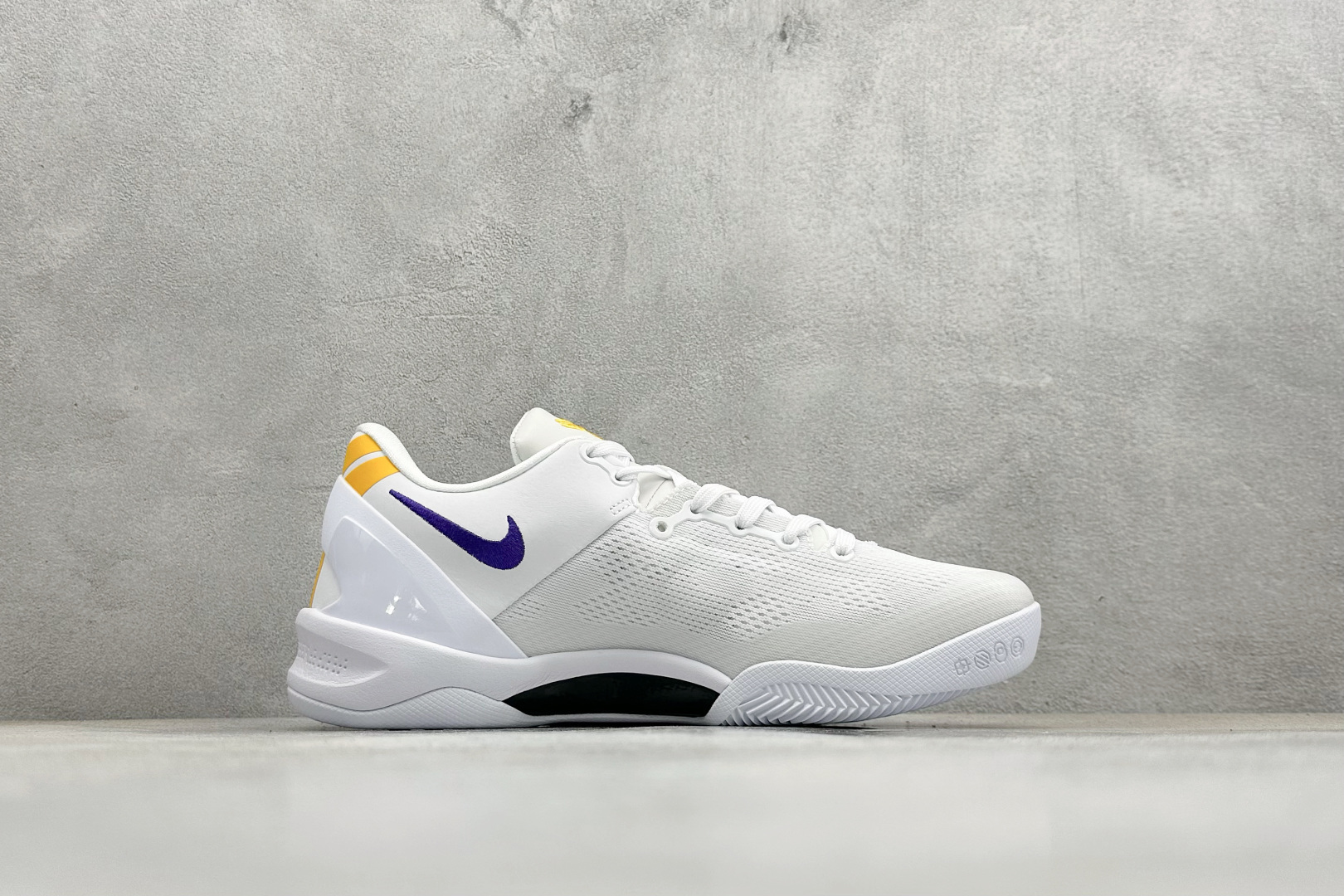 CK版Nike Zoom Kobe Ⅷ System 科比8代低帮实战篮球鞋 HF9550-100