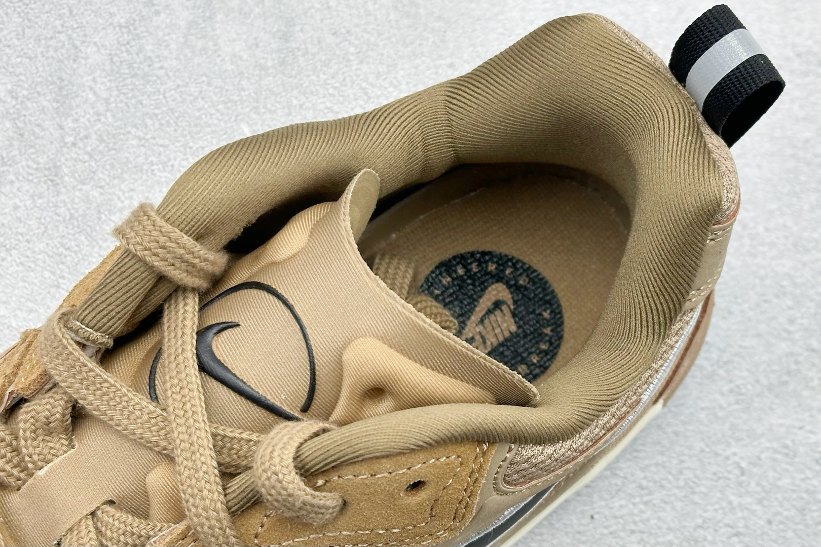 Nike Jam Train 耐克舒适时尚防滑耐磨低帮生活休闲鞋 FN0314-200