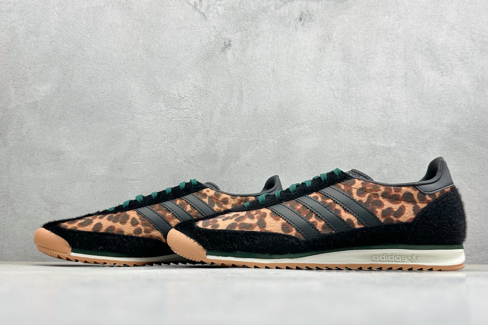 ML版AD Originals SL 72 RS 休闲防滑耐磨低帮板鞋 JI0187