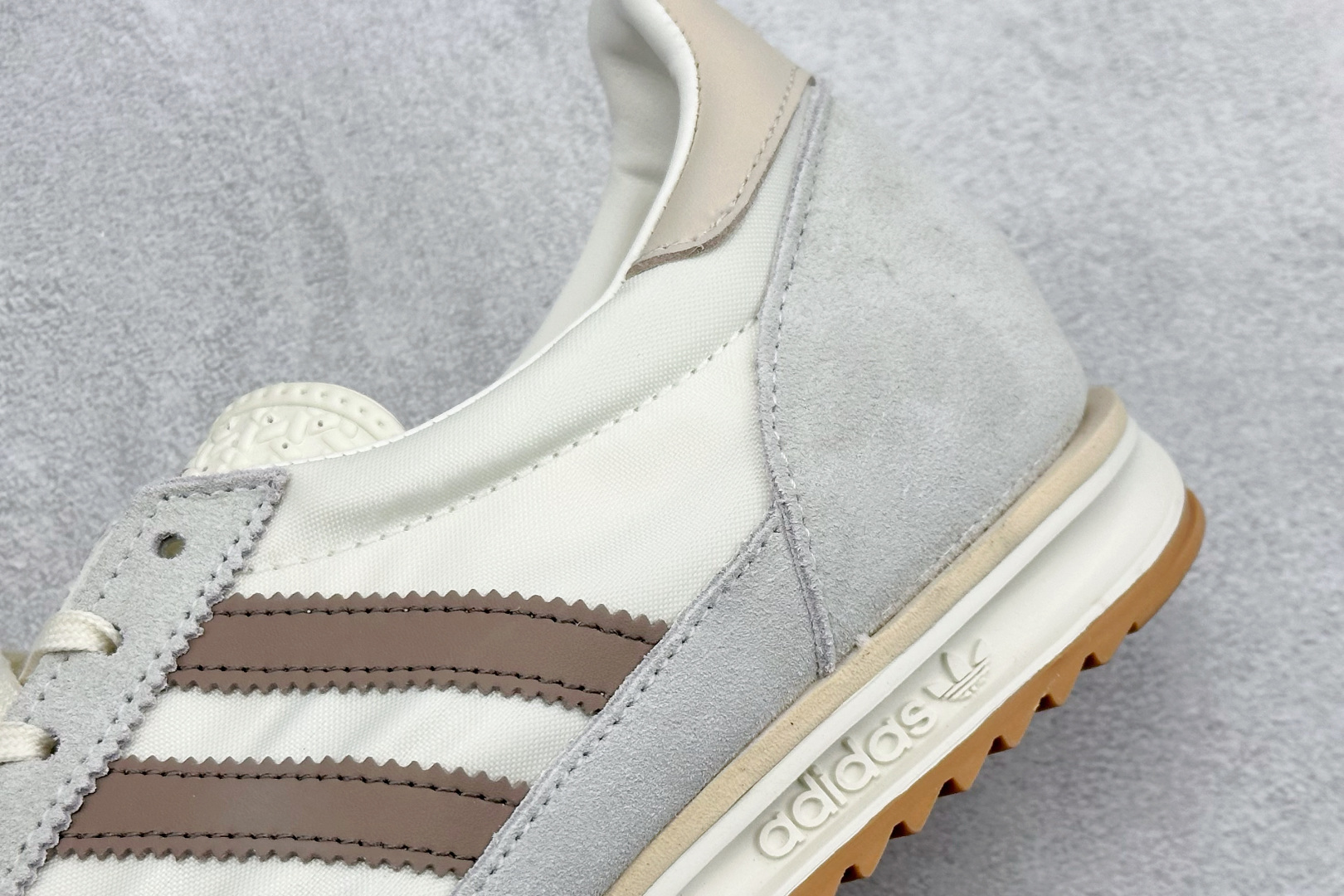 ML版AD Originals SL 72 RS 休闲防滑耐磨低帮板鞋 JH7394