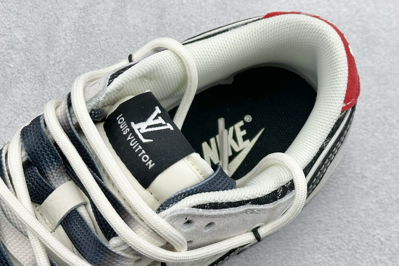 XC版Nike SB Dunk Low“LV联名——荔纹勾抽绳” 周年高端定制 低帮休闲板鞋 CX5050-Y53