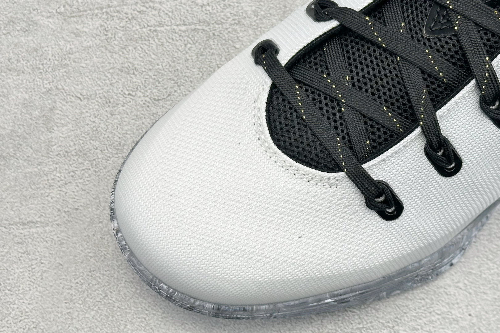 灭世Nike Kobe 9 Stitches Low 科比9代 实战篮球鞋 FZ7333-002