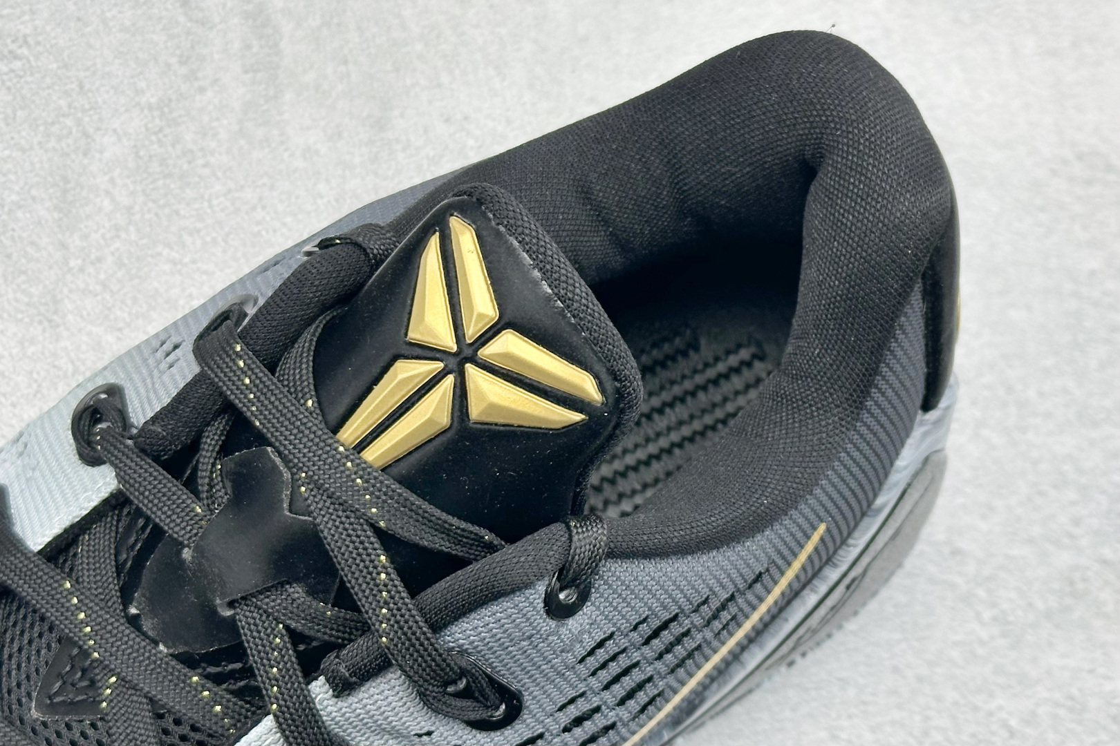 灭世Nike Kobe 9 Stitches Low 科比9代 实战篮球鞋 FZ7333-002