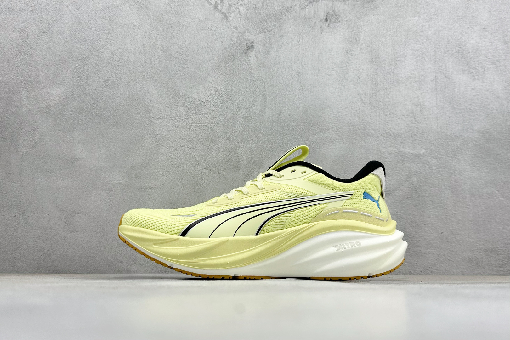 最新配色集合PUMA彪马Magnify Nitro 3 舒适百搭经典低帮跑步鞋