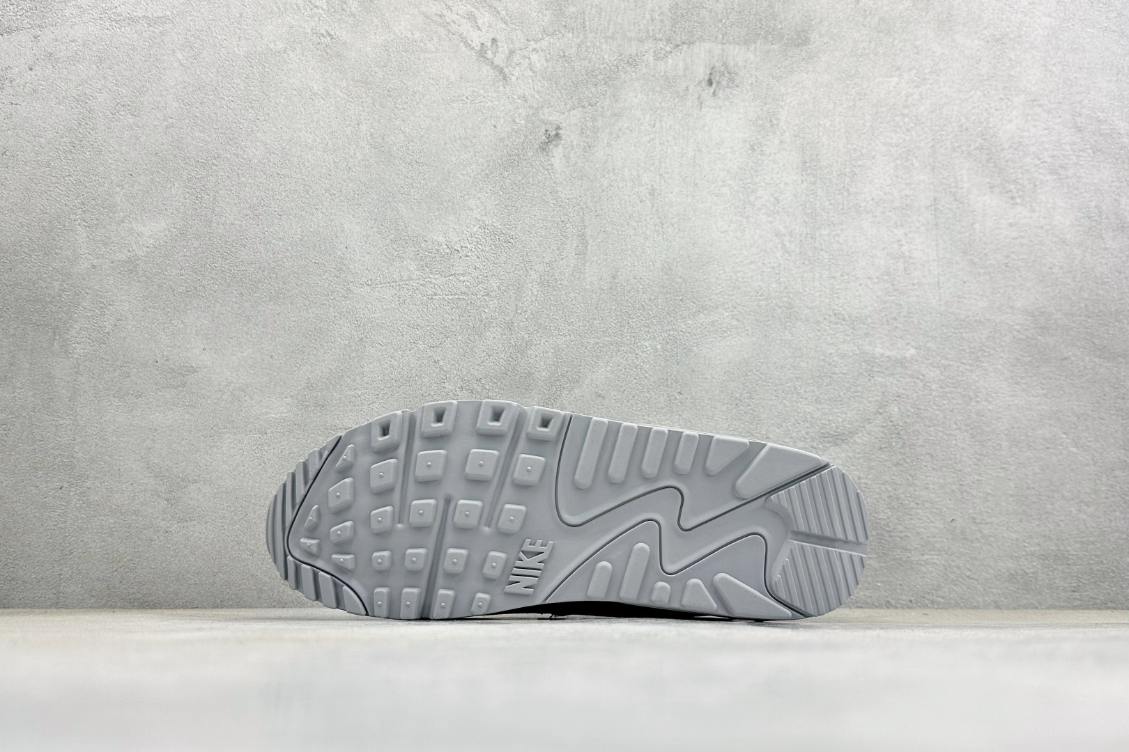 NIke Air Max 90小气垫运动鞋 CN8490-001