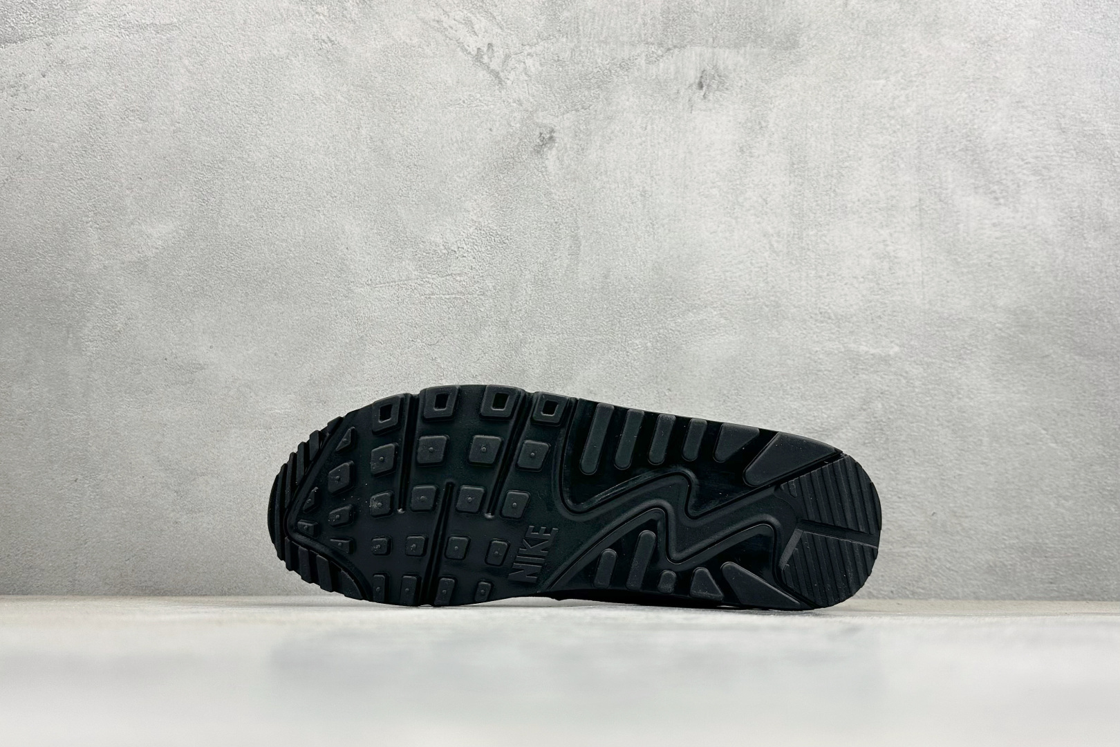 NIke Air Max 90小气垫运动鞋 HQ3828-200