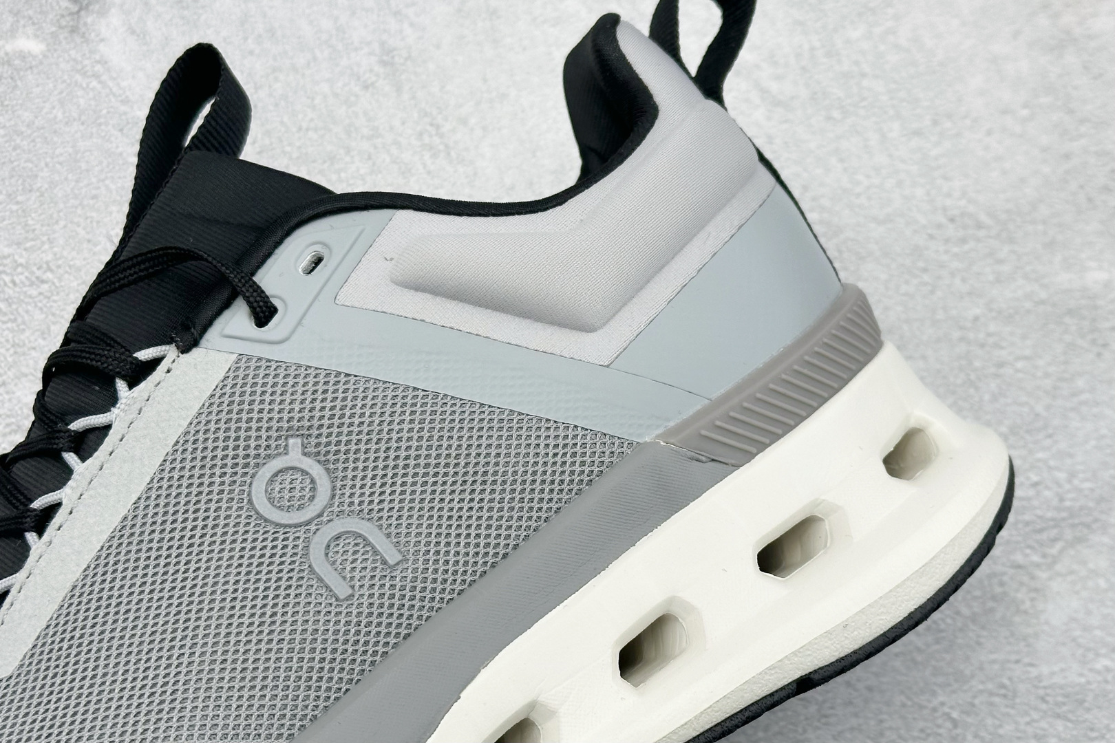 XD版 Cloudzone X 昂跑舒适百搭防滑耐磨 低帮休闲跑步鞋 3ME30413007-莆田鞋,莆田鞋货源,高仿鞋,高仿鞋货源,安福档口,莆田高仿鞋,莆田鞋批发,高仿鞋批发,莆田高仿运动鞋,高仿运动鞋,莆田运动鞋 XD版 Cloudzone X 昂跑舒适百搭防滑耐磨 低帮休闲跑步鞋 3ME30413007