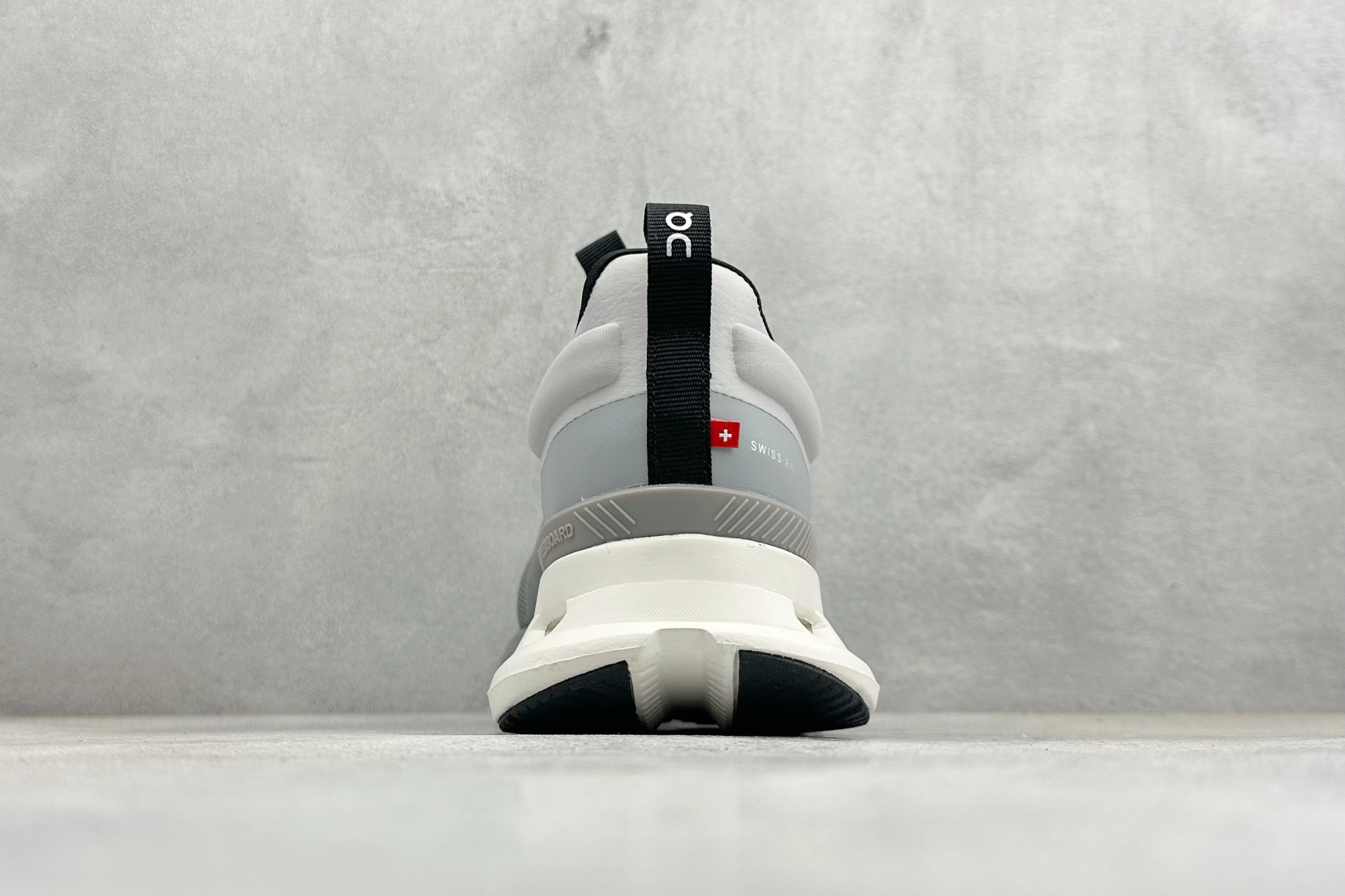 XD版 Cloudzone X 昂跑舒适百搭防滑耐磨 低帮休闲跑步鞋 3ME30413007-莆田鞋,莆田鞋货源,高仿鞋,高仿鞋货源,安福档口,莆田高仿鞋,莆田鞋批发,高仿鞋批发,莆田高仿运动鞋,高仿运动鞋,莆田运动鞋 XD版 Cloudzone X 昂跑舒适百搭防滑耐磨 低帮休闲跑步鞋 3ME30413007