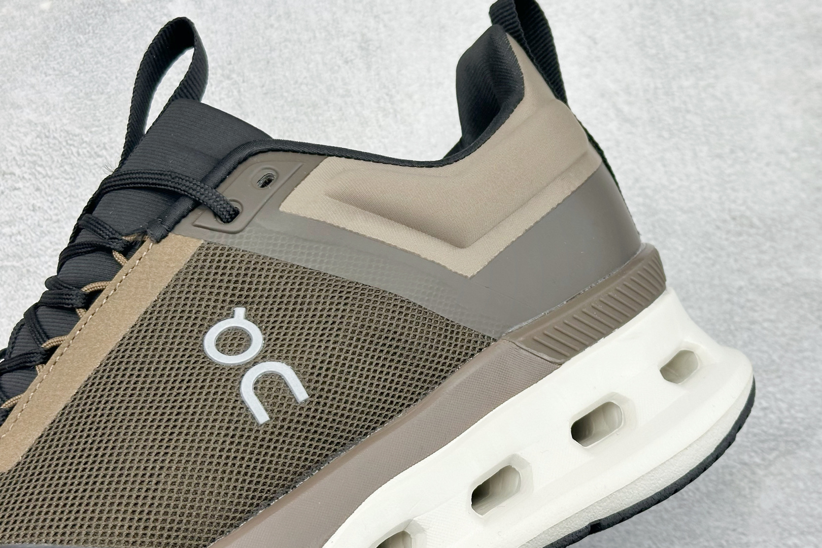 XD版 Cloudzone X 昂跑舒适百搭防滑耐磨 低帮休闲跑步鞋 3ME30410264-莆田鞋,莆田鞋货源,高仿鞋,高仿鞋货源,安福档口,莆田高仿鞋,莆田鞋批发,高仿鞋批发,莆田高仿运动鞋,高仿运动鞋,莆田运动鞋 XD版 Cloudzone X 昂跑舒适百搭防滑耐磨 低帮休闲跑步鞋 3ME30410264