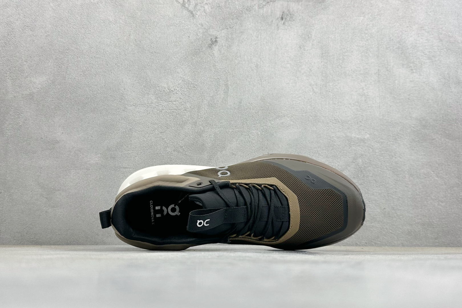 XD版 Cloudzone X 昂跑舒适百搭防滑耐磨 低帮休闲跑步鞋 3ME30410264-莆田鞋,莆田鞋货源,高仿鞋,高仿鞋货源,安福档口,莆田高仿鞋,莆田鞋批发,高仿鞋批发,莆田高仿运动鞋,高仿运动鞋,莆田运动鞋 XD版 Cloudzone X 昂跑舒适百搭防滑耐磨 低帮休闲跑步鞋 3ME30410264