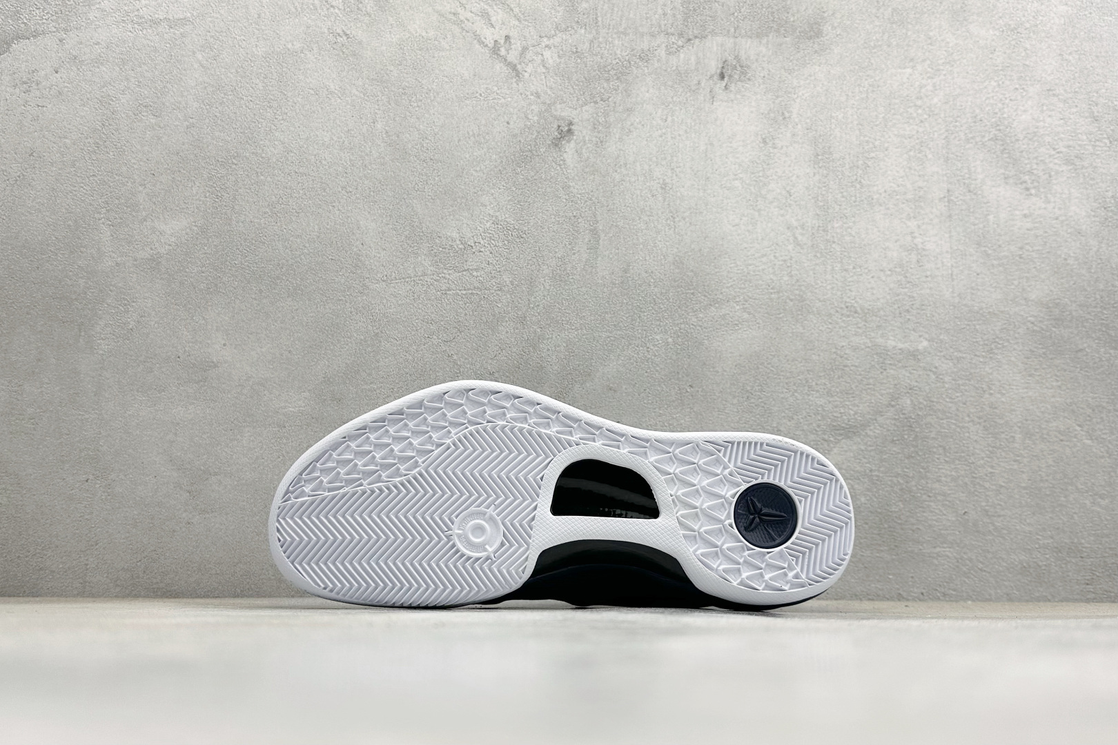 CK版Nike Zoom Kobe Ⅷ System 科比8代低帮实战篮球鞋 HF9550-400