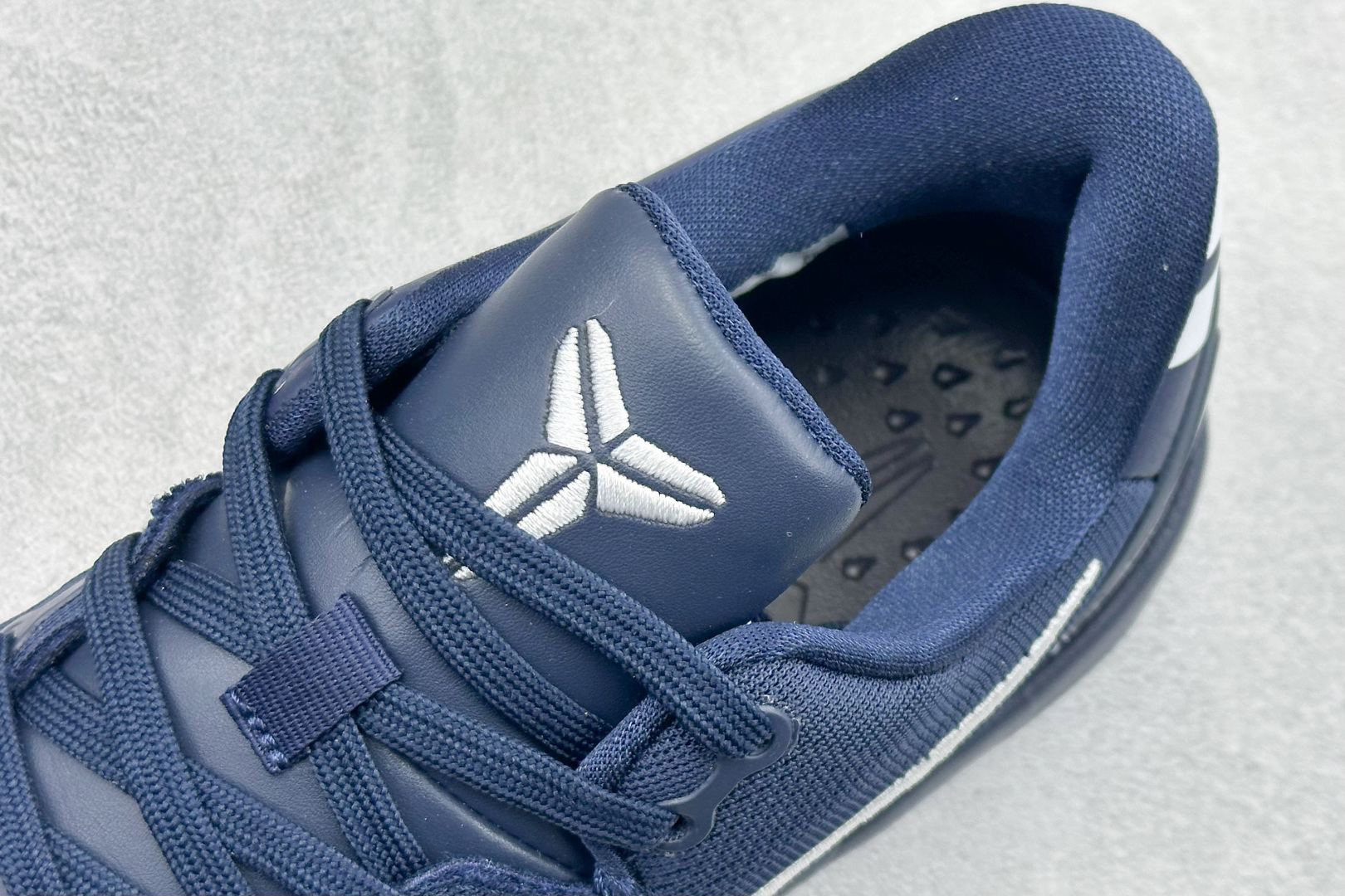 CK版Nike Zoom Kobe Ⅷ System 科比8代低帮实战篮球鞋 HF9550-400