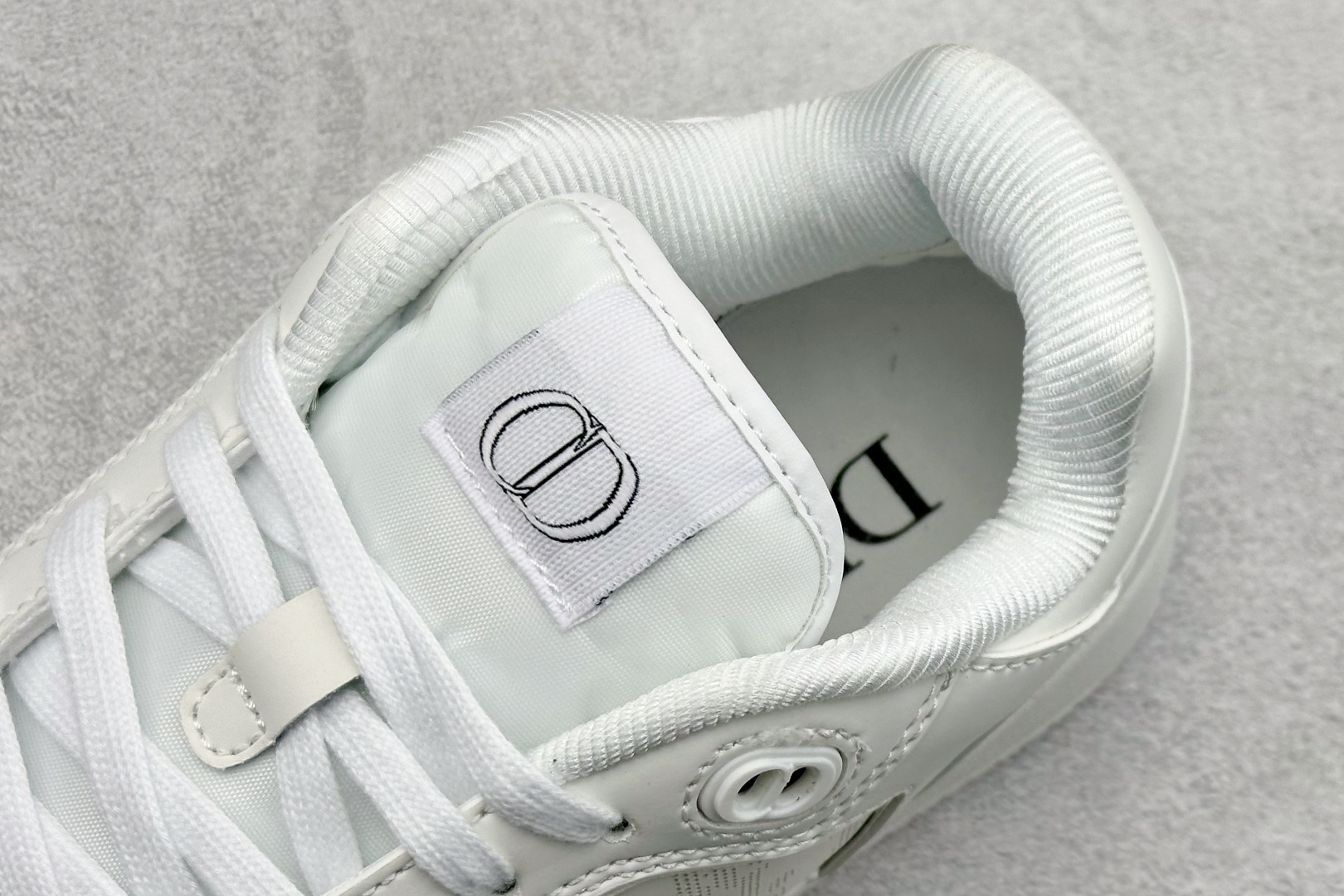 YH版迪奥经典B27运动鞋皮面高品质