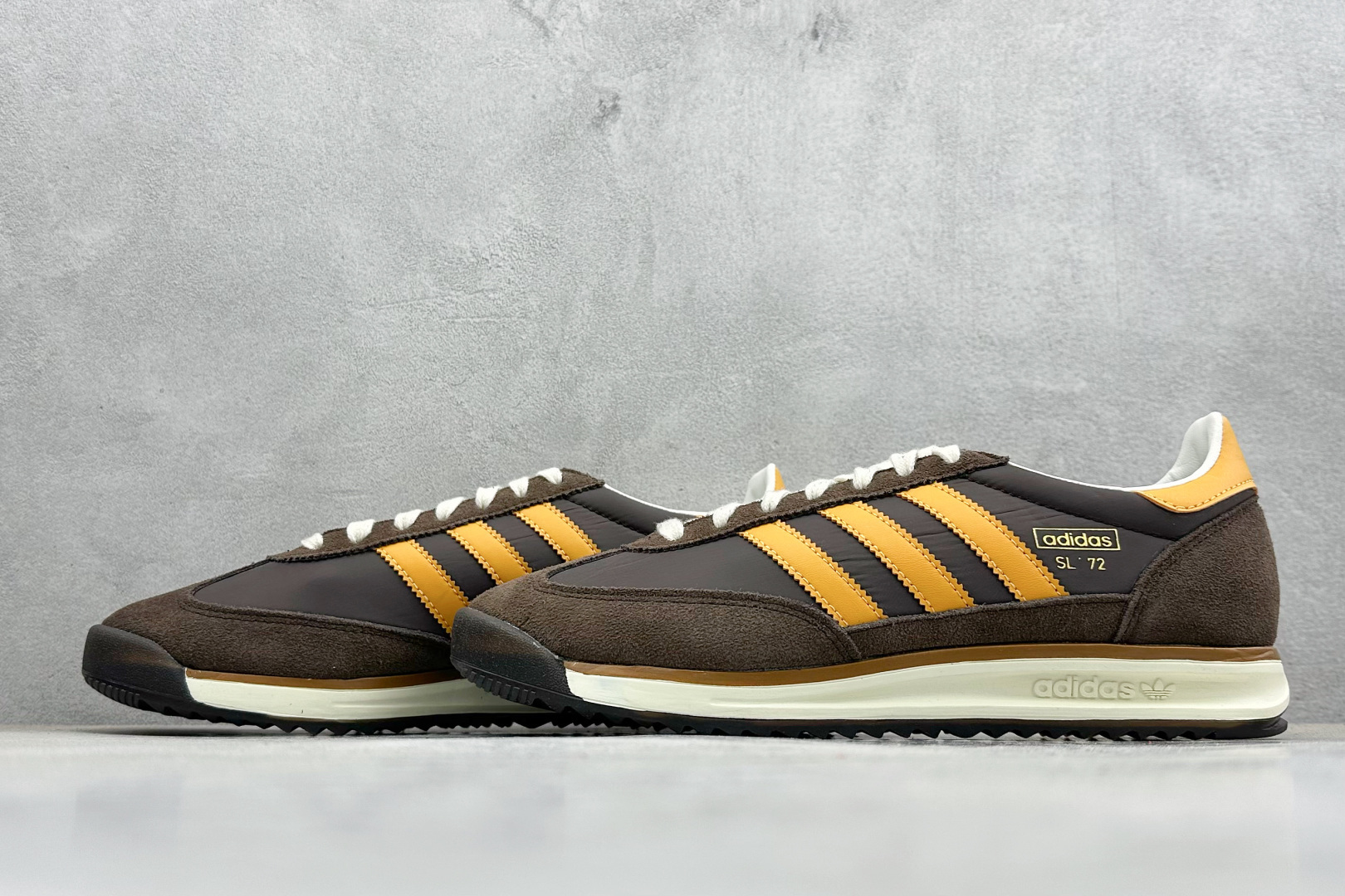 ML版AD Originals SL 72 RS 休闲防滑耐磨低帮板鞋 JI2490