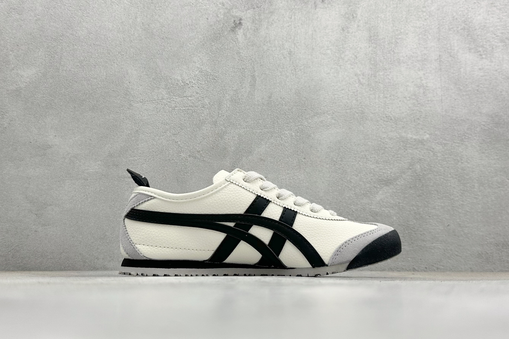 Onitsuka Tiger鬼塚虎 MEXICO 66 ‘DIY’定制球鞋系列 防滑耐磨透气轻便 低帮休闲鞋 DL408-135
