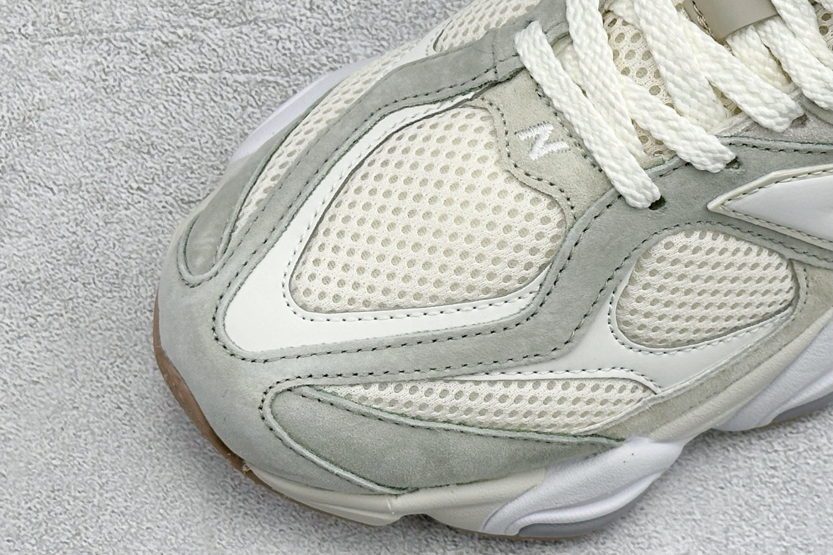 New Balance NB9060系列 复古休闲运动慢跑鞋 U9060AUC