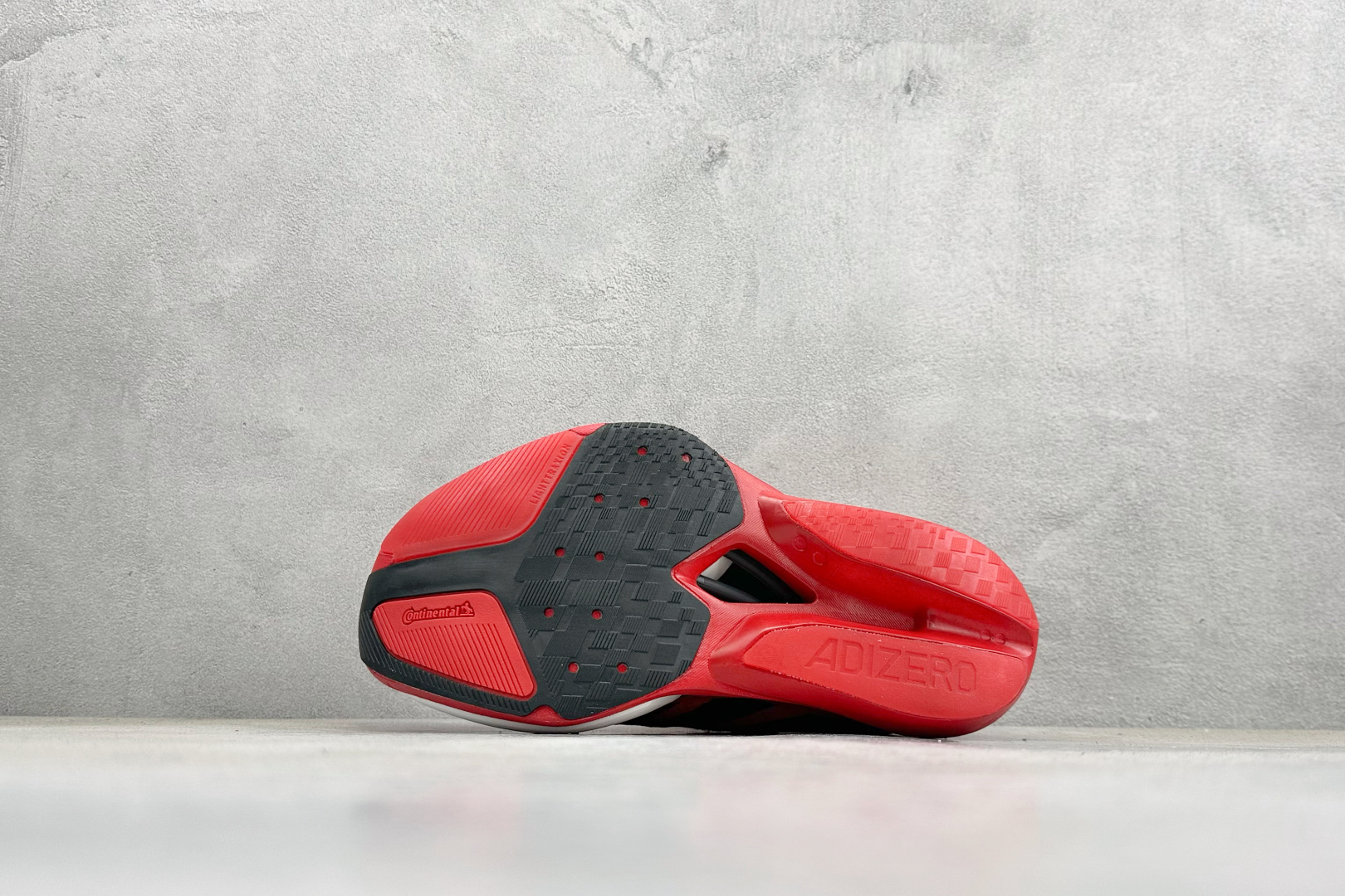 AdidAdizero Prime STRUNG 阿迪防滑耐磨舒适跑步鞋 JQ0617