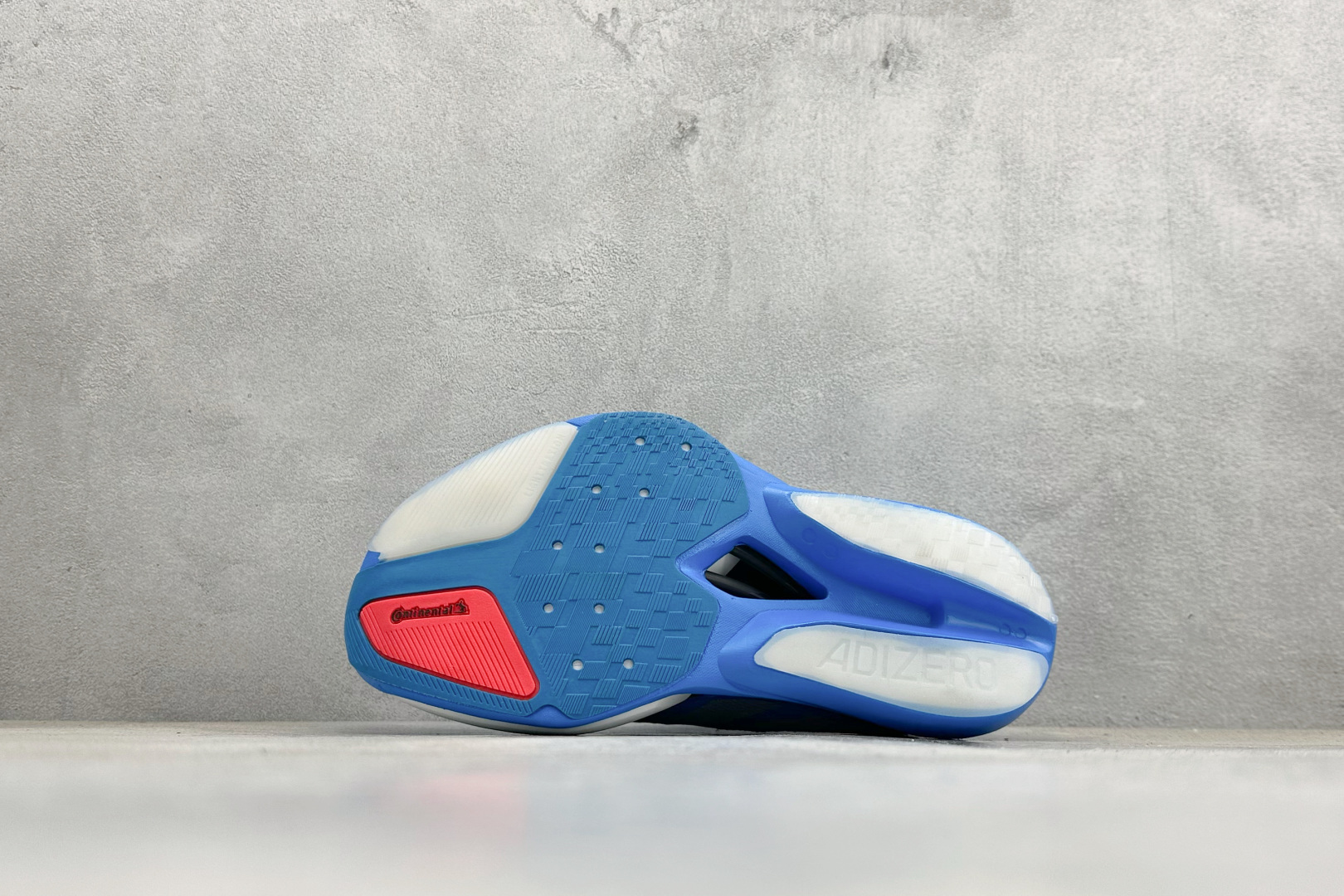 AdidAdizero Prime STRUNG 阿迪防滑耐磨舒适跑步鞋 JQ0615