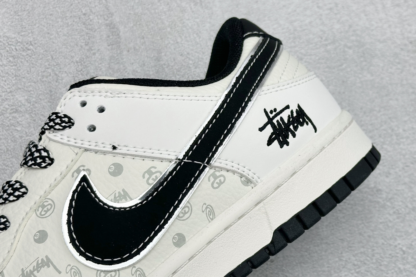 Nike Dunk Low Pro 斯图西联名 周年高端定制 低帮休闲板鞋 CS1688-131