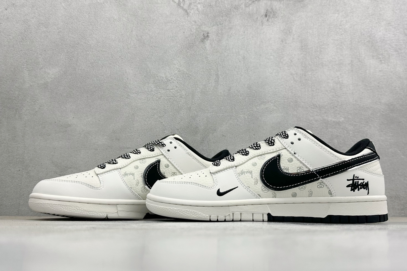 Nike Dunk Low Pro 斯图西联名 周年高端定制 低帮休闲板鞋 CS1688-131