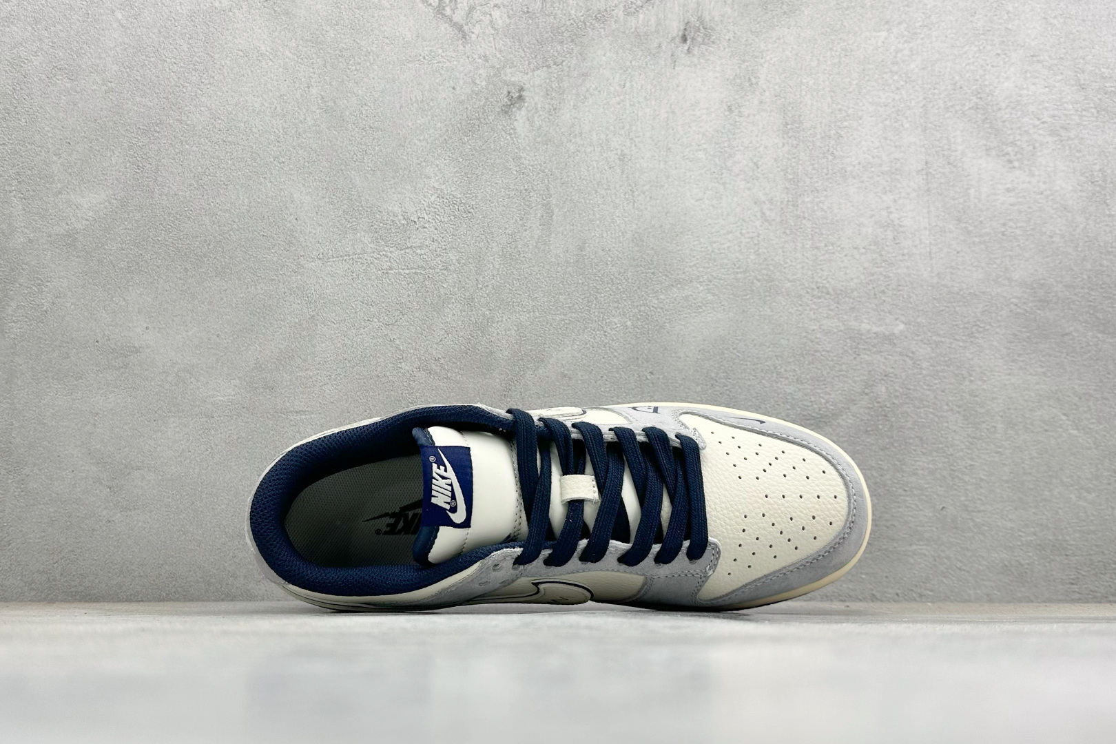 Nike SB Dunk Low“ 迪奥联名—雾霾蓝” 周年高端定制 低帮休闲板鞋 DN3168-014