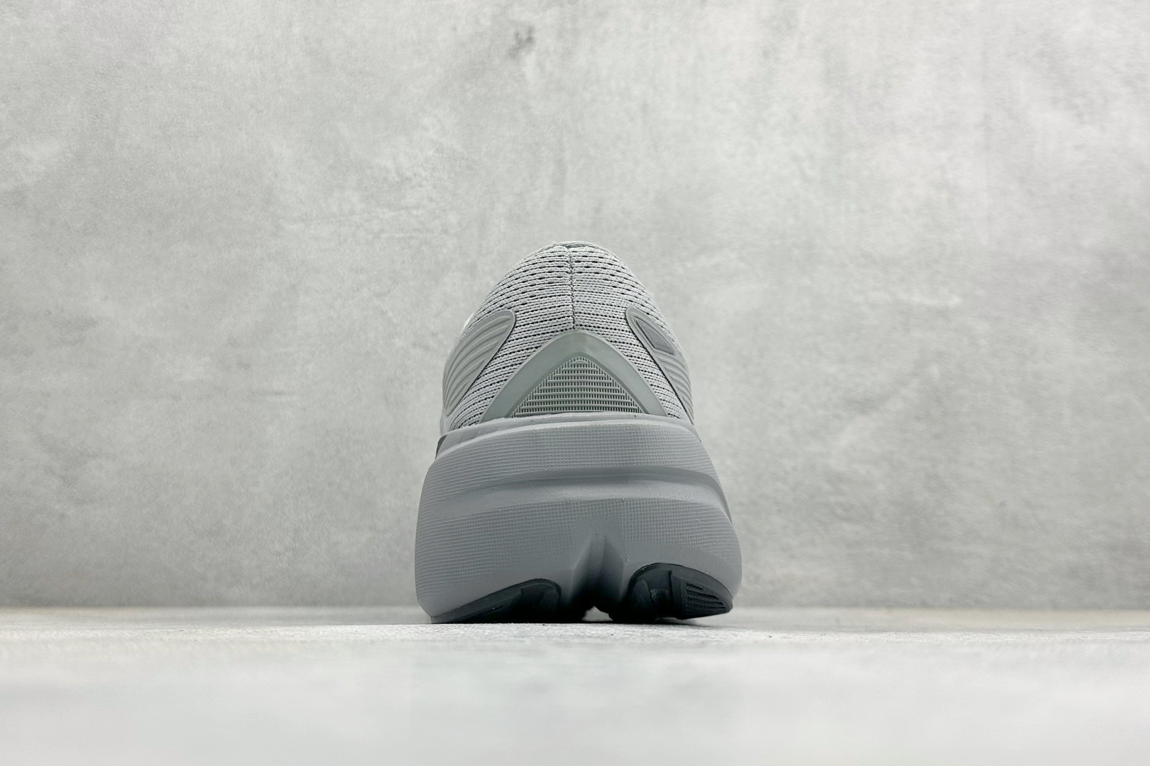 Z版Brooks布鲁克斯 GhoMax 3 网面耐磨透气休闲跑步鞋 110464-1D-069