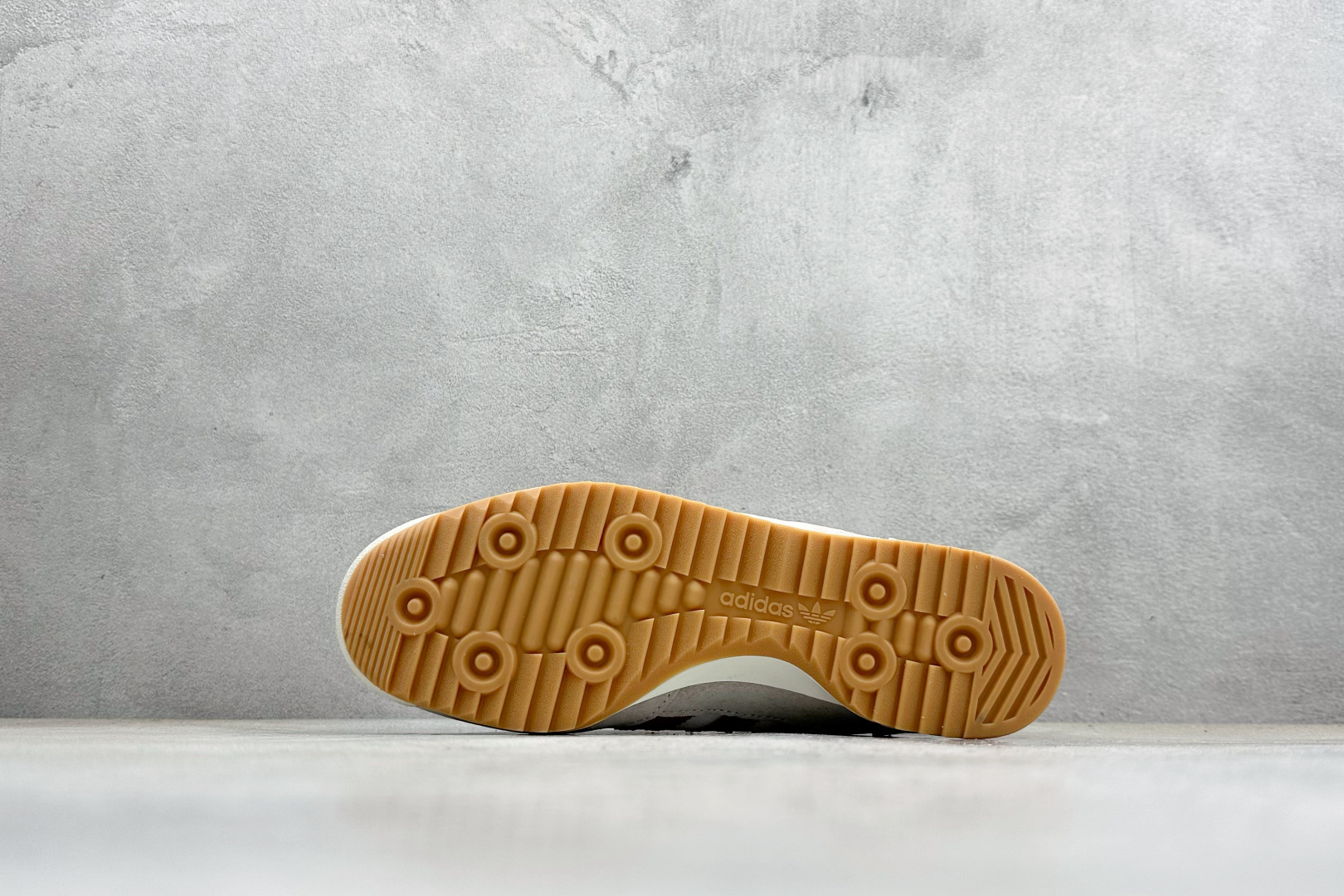 ML版AD Originals SL 72 RS 休闲防滑耐磨低帮板鞋 JP5277-莆田鞋,莆田鞋货源,高仿鞋,高仿鞋货源,安福档口,莆田高仿鞋,莆田鞋批发,高仿鞋批发,莆田高仿运动鞋,高仿运动鞋,莆田运动鞋 ML版AD Originals SL 72 RS 休闲防滑耐磨低帮板鞋 JP5277