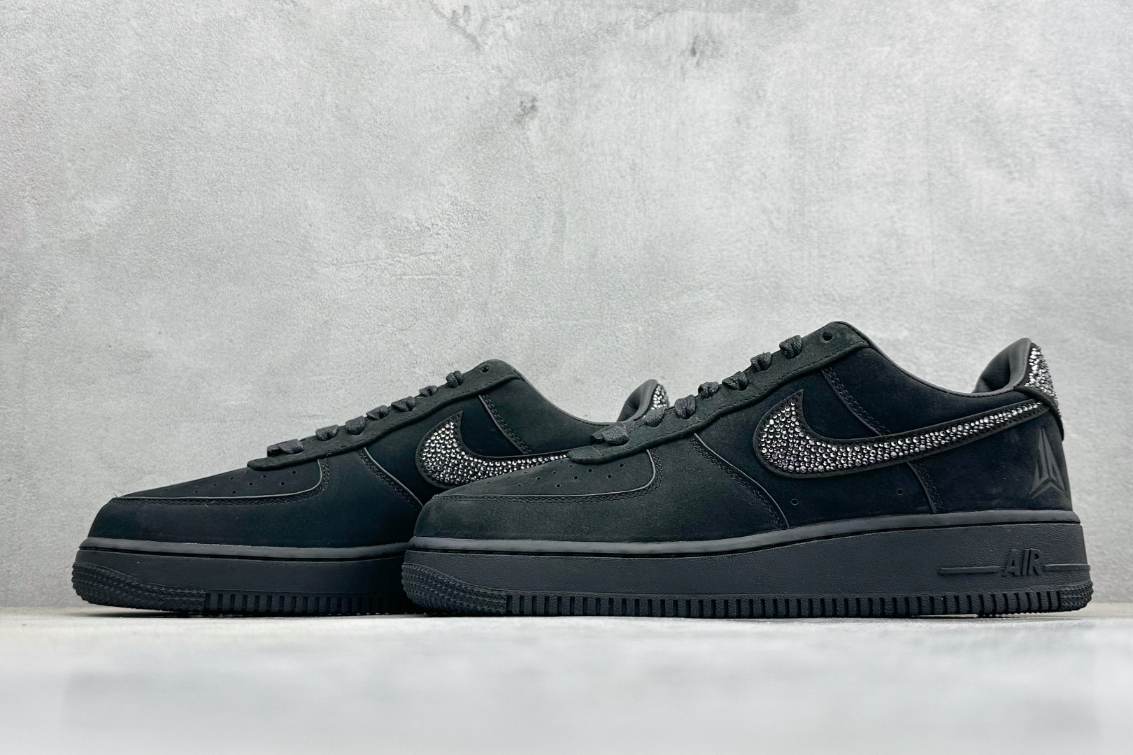 PK版Nike Air Force 1 Jaluxe 黑钻 空军一号 低帮板鞋 IQ9772-001
