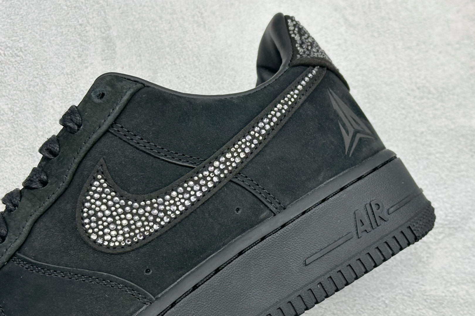 PK版Nike Air Force 1 Jaluxe 黑钻 空军一号 低帮板鞋 IQ9772-001