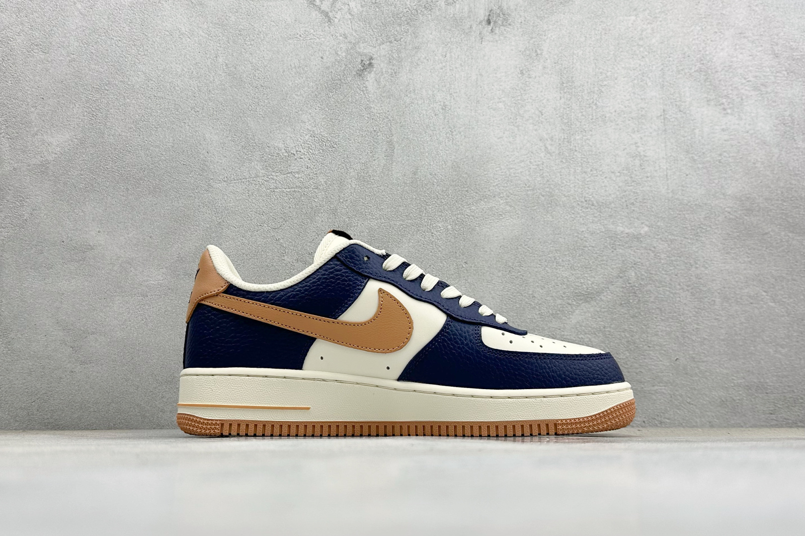 SC版NIke Air Force 1 '07 Low “LV联名--暮蓝杏棕” 空军一号低帮 运动鞋 NH0601-585
