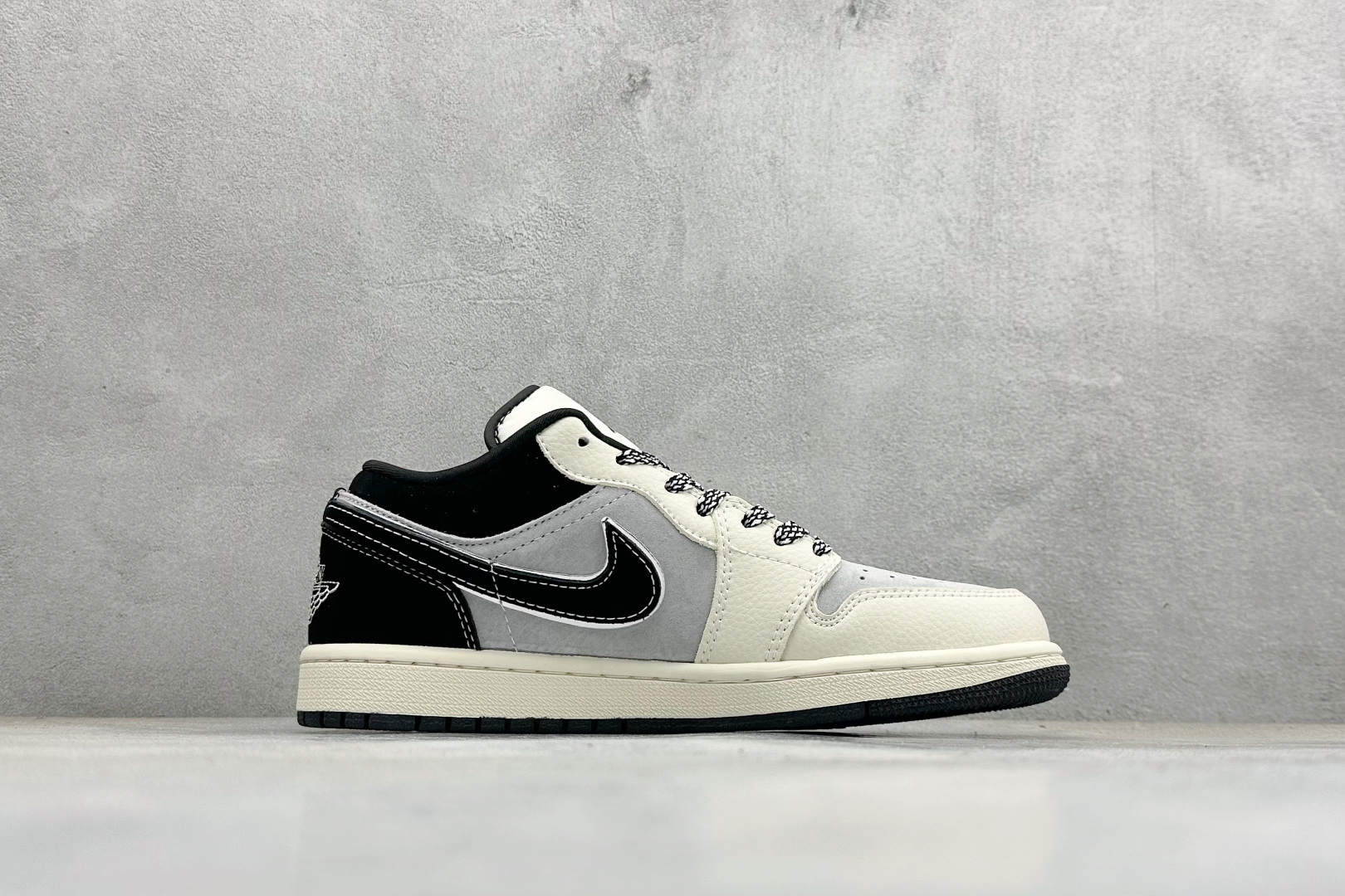 XC版AJ Low × Stüssy这波“街头王炸” QG1988-016