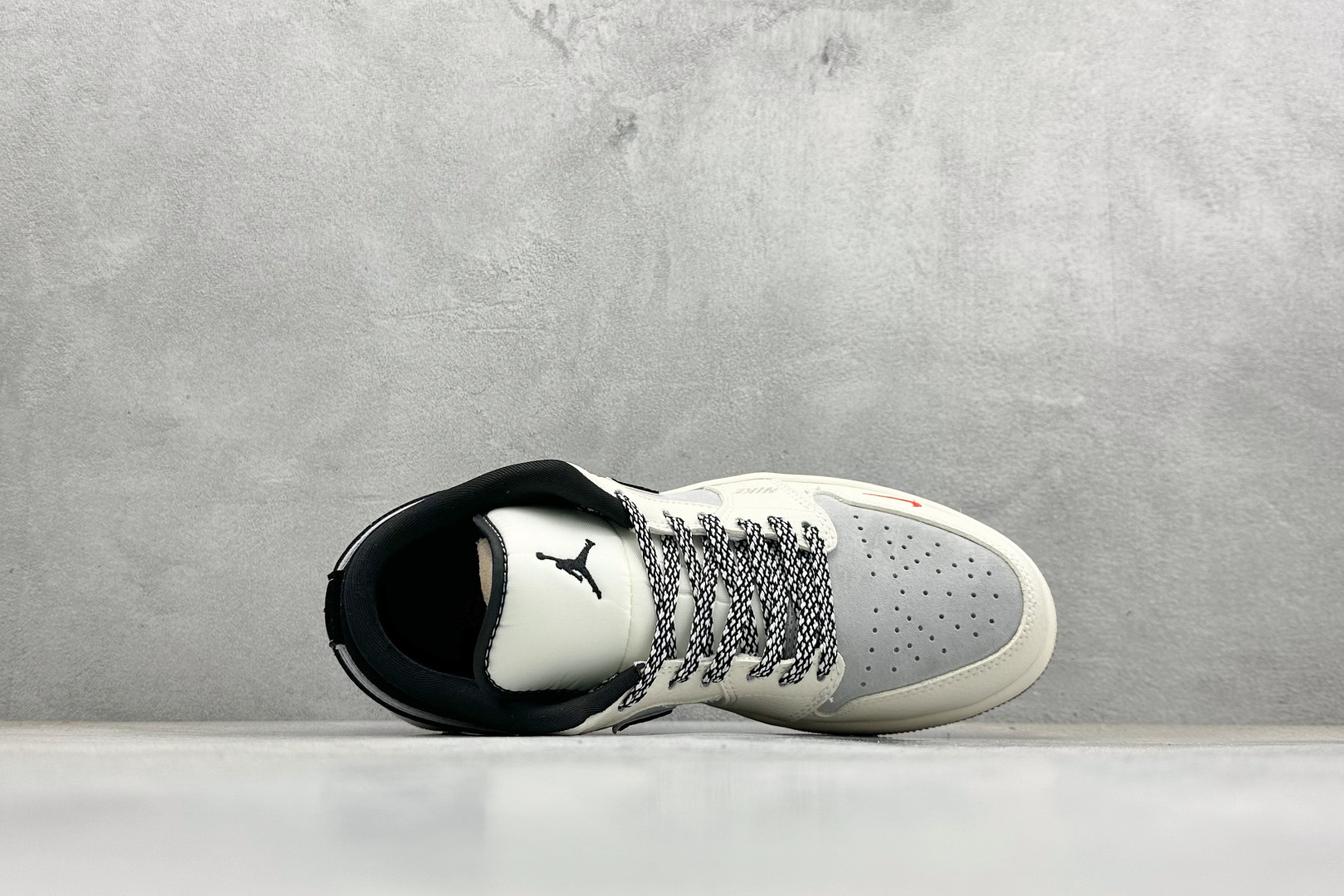 XC版AJ Low × Stüssy这波“街头王炸” QG1988-016