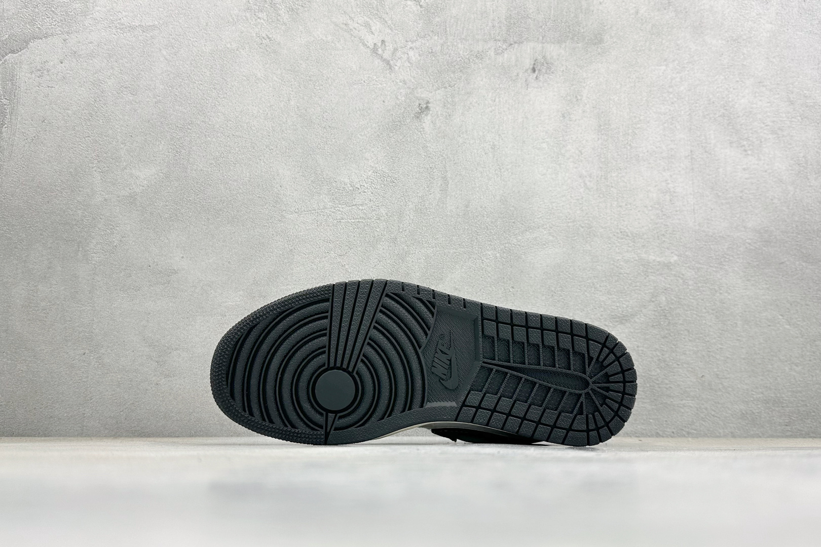 XC版AJ Low × Stüssy这波“街头王炸” QG1988-016