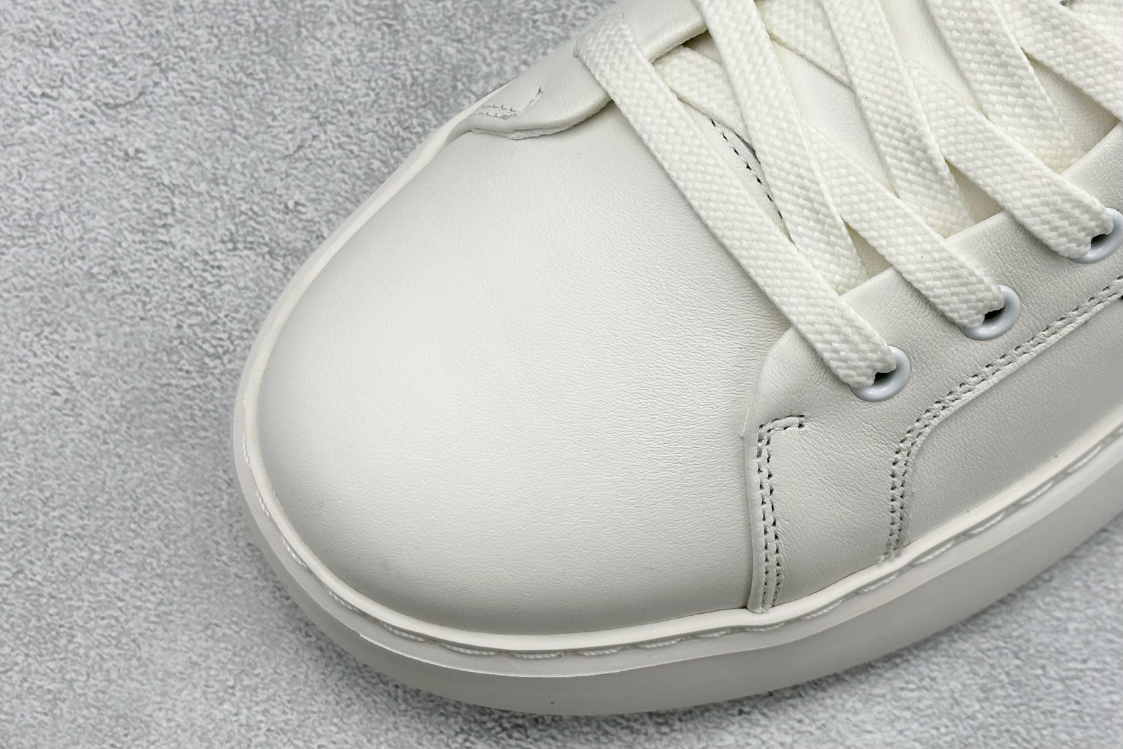 Louis VuittLV男鞋路易威登休闲文化运动板鞋系列