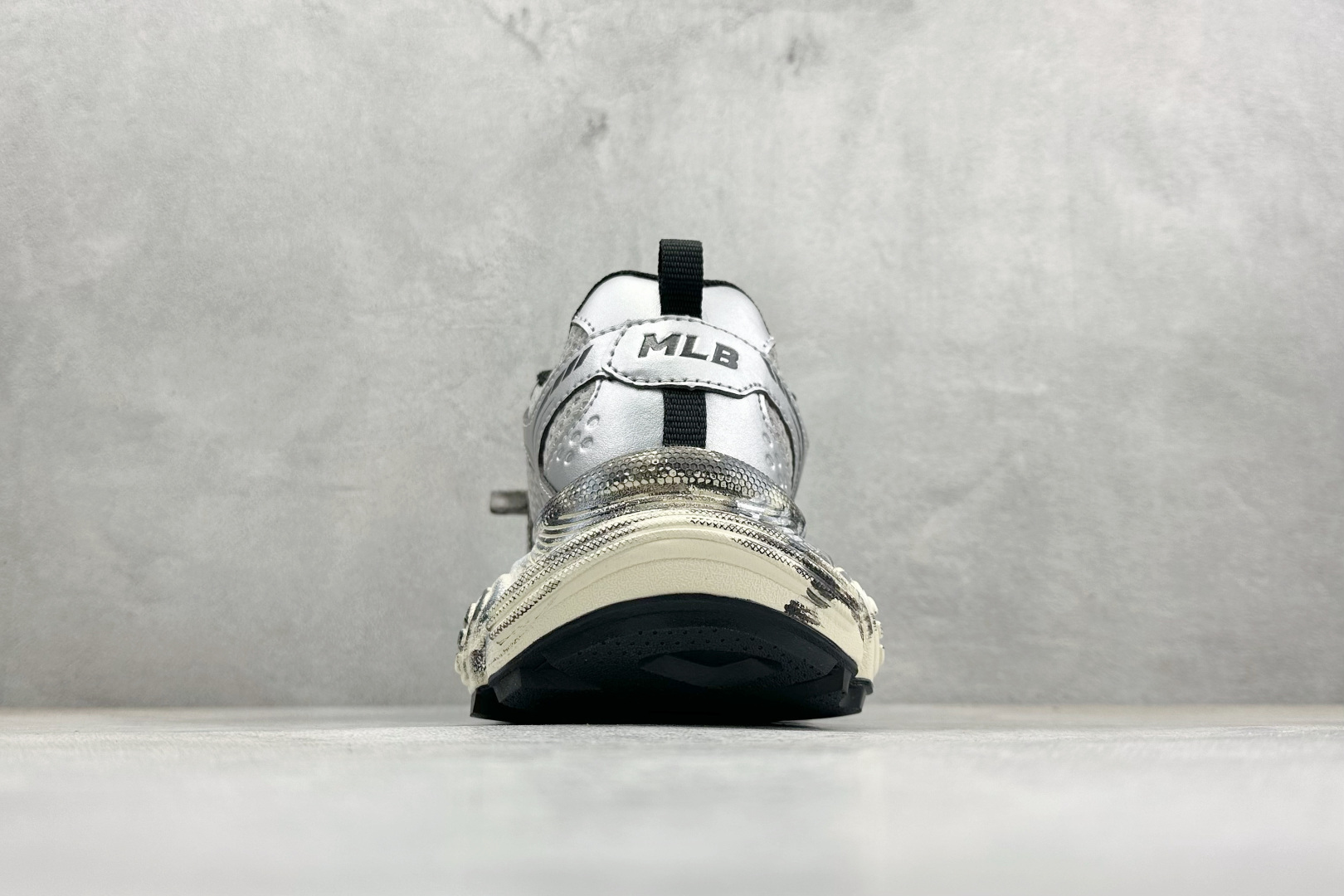 MLB NY 印花网红老爹跑鞋 手工定定制涂鸦恶作剧 3ASHWD15N