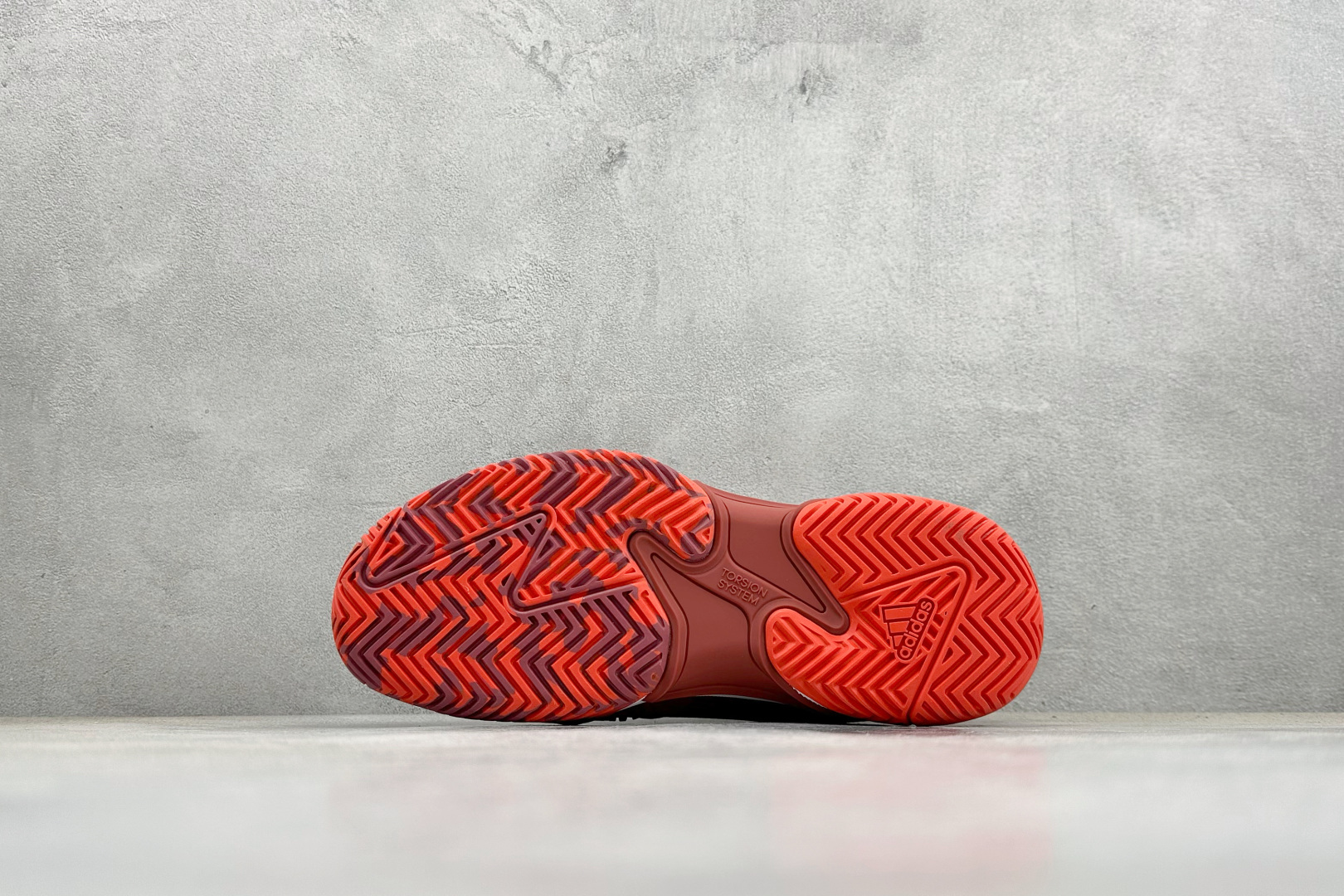 AdidBarricade 13 M Leather 低帮网球老爹风复古缓震休闲运动慢跑鞋 IF9131