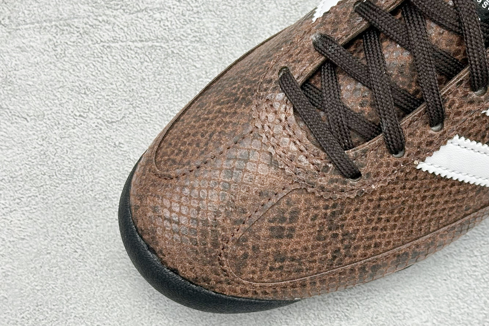 ML版AD Originals SL 72 RS 休闲防滑耐磨低帮板鞋 JS3981