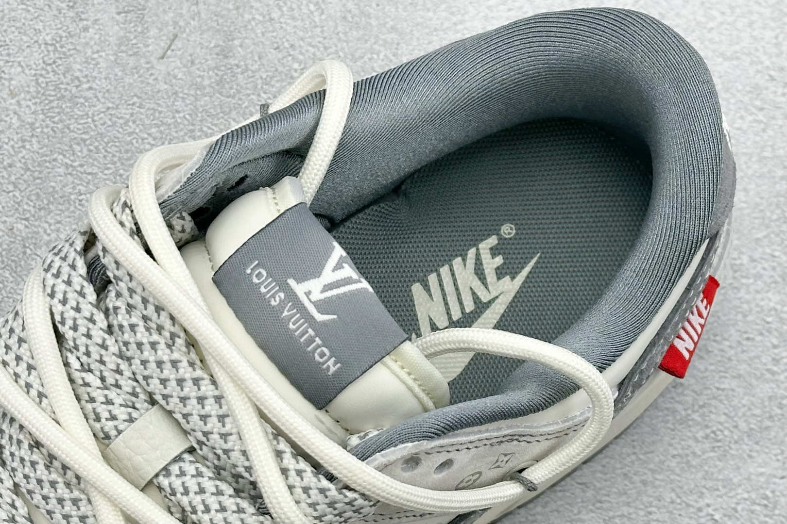 XC版Nike SB Dunk Low LV联名款 绑带 高端定制 低帮休闲板鞋 CX5050-Y35