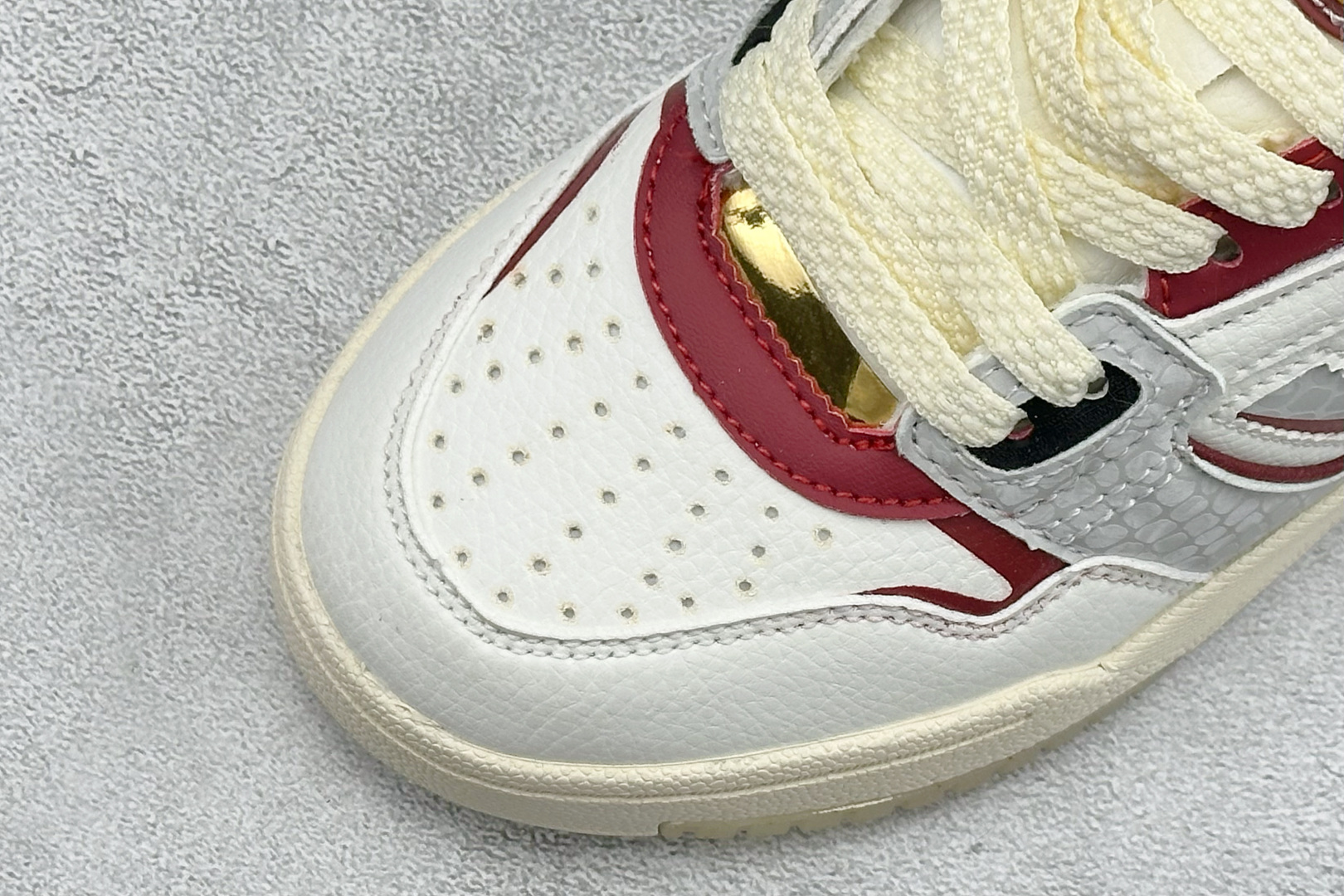 AdidDrop Step Low 2.0 低帮 经典校园复古板鞋 男女潮流头层皮休闲鞋 JP9982