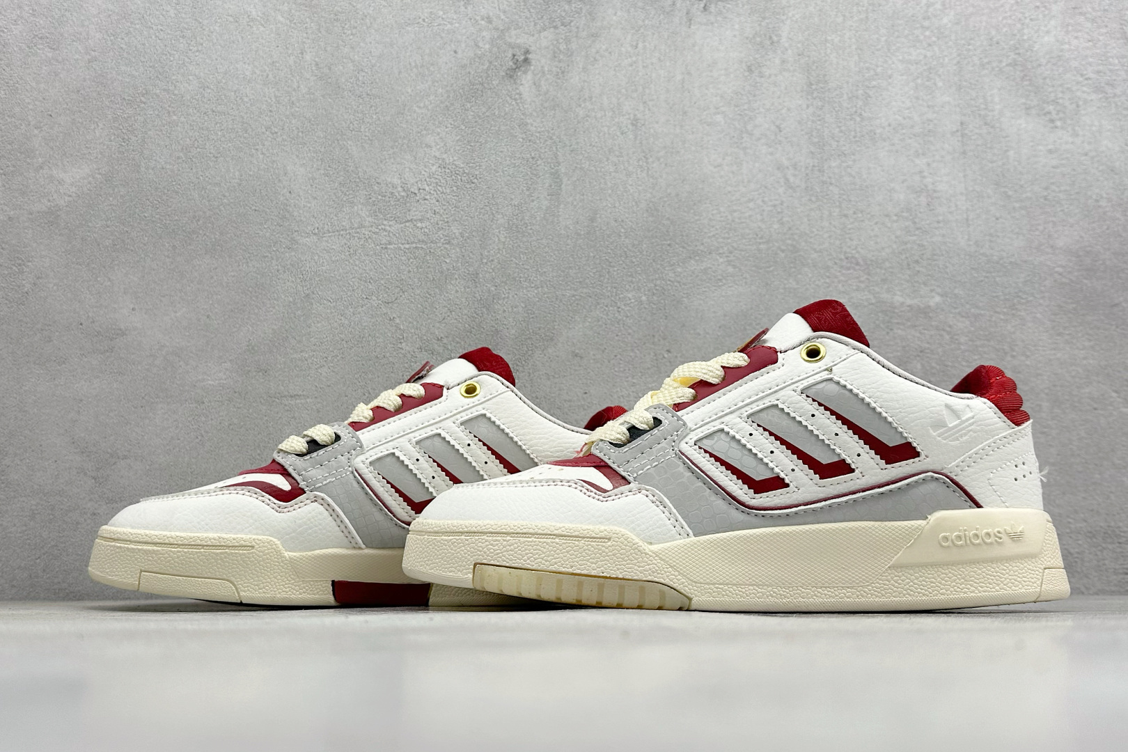 AdidDrop Step Low 2.0 低帮 经典校园复古板鞋 男女潮流头层皮休闲鞋 JP9982