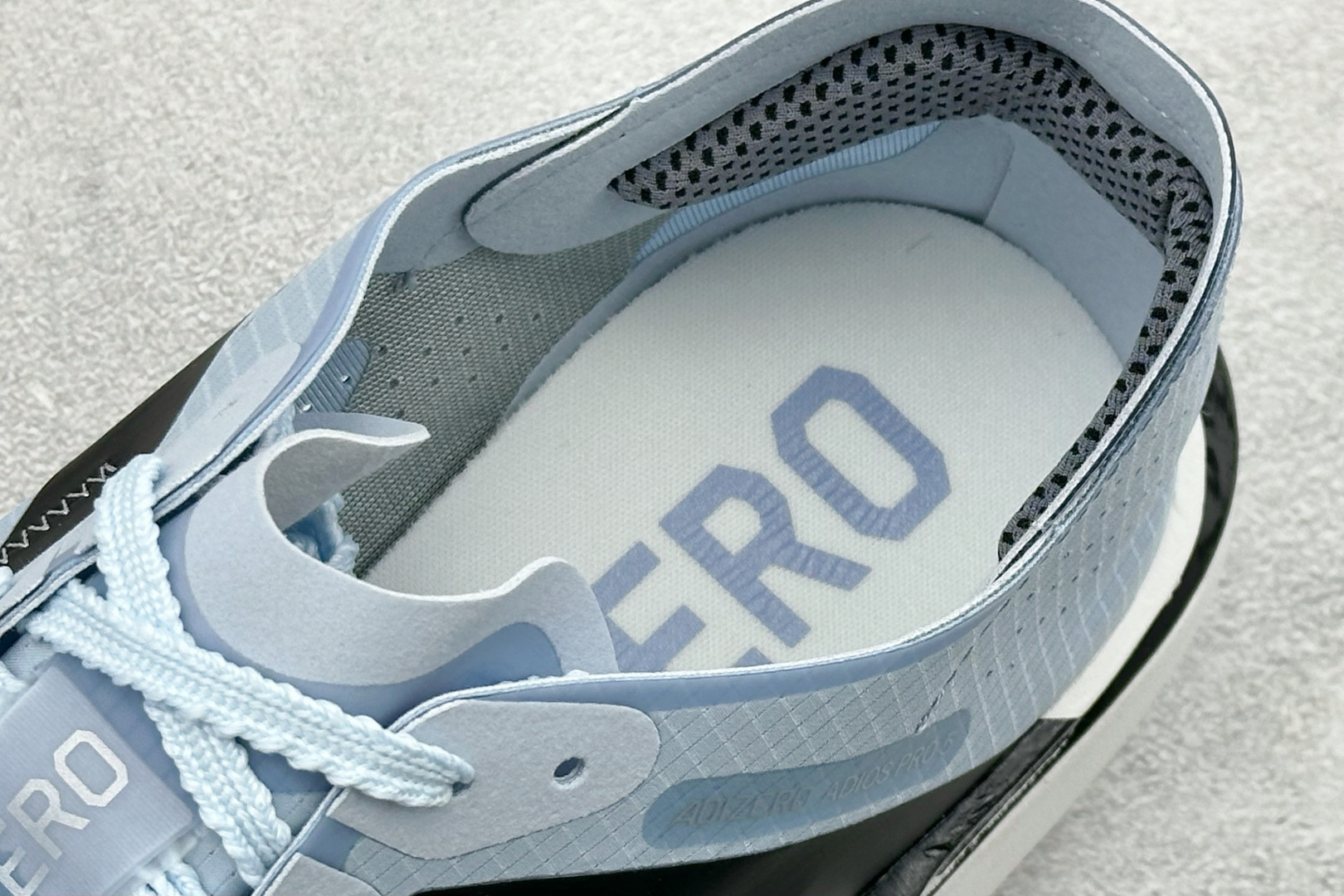 AdidADIZERO ADIOS PRO 5 M 马拉松竞速专业跑鞋 K18212-莆田鞋,莆田鞋货源,高仿鞋,高仿鞋货源,安福档口,莆田高仿鞋,莆田鞋批发,高仿鞋批发,莆田高仿运动鞋,高仿运动鞋,莆田运动鞋 AdidADIZERO ADIOS PRO 5 M 马拉松竞速专业跑鞋 K18212