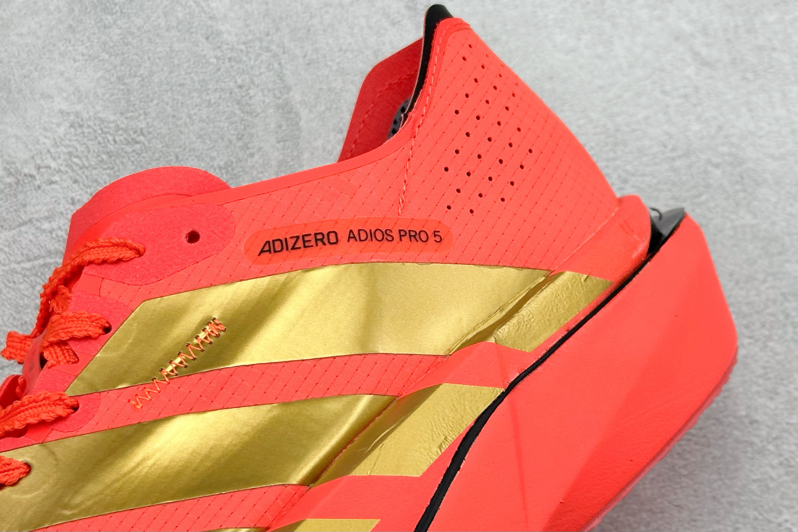 AdidADIZERO ADIOS PRO 5 M 马拉松竞速专业跑鞋 K18298