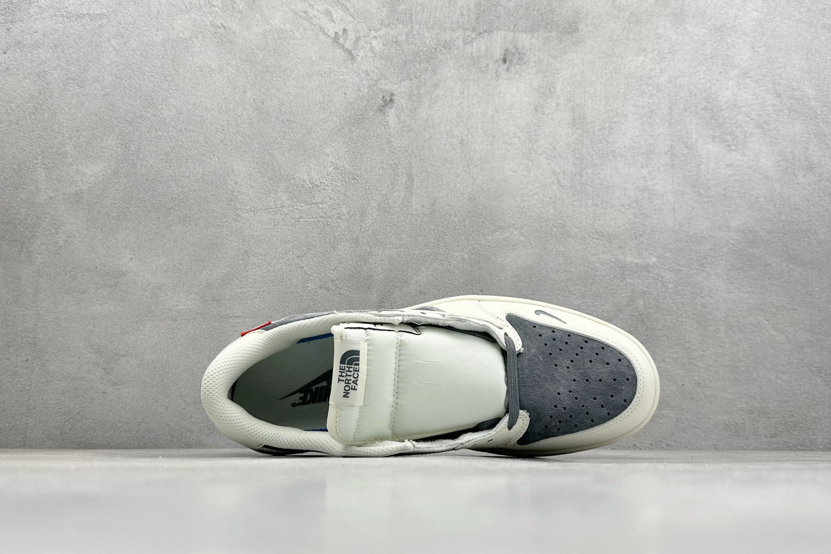 Air Jordan 1 Low AJ1 乔1 北面联名 高端定制 倒钩低帮复古篮球鞋 DM7866-126