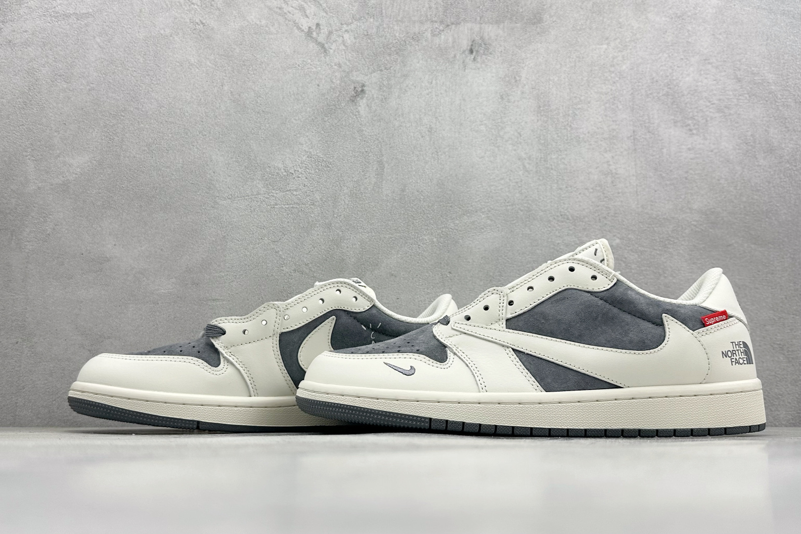 Air Jordan 1 Low AJ1 乔1 北面联名 高端定制 倒钩低帮复古篮球鞋 DM7866-126