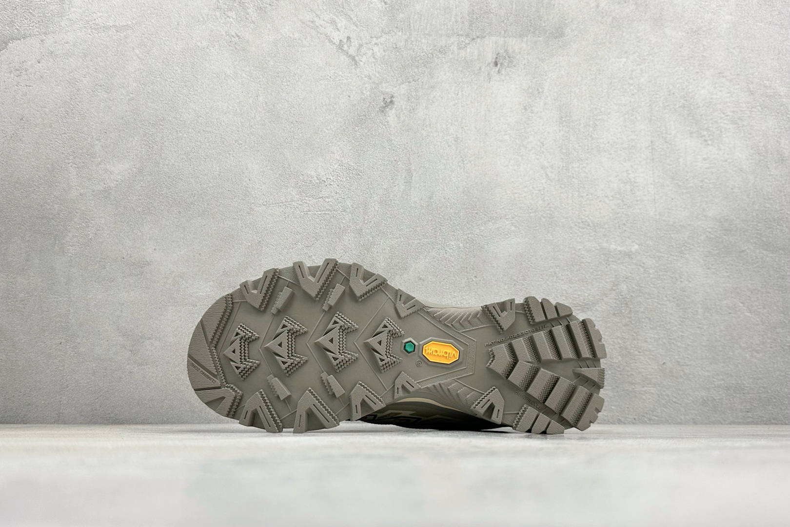 凯乐石KAIL远征5 FLT 舒适简约经典登山 KS251