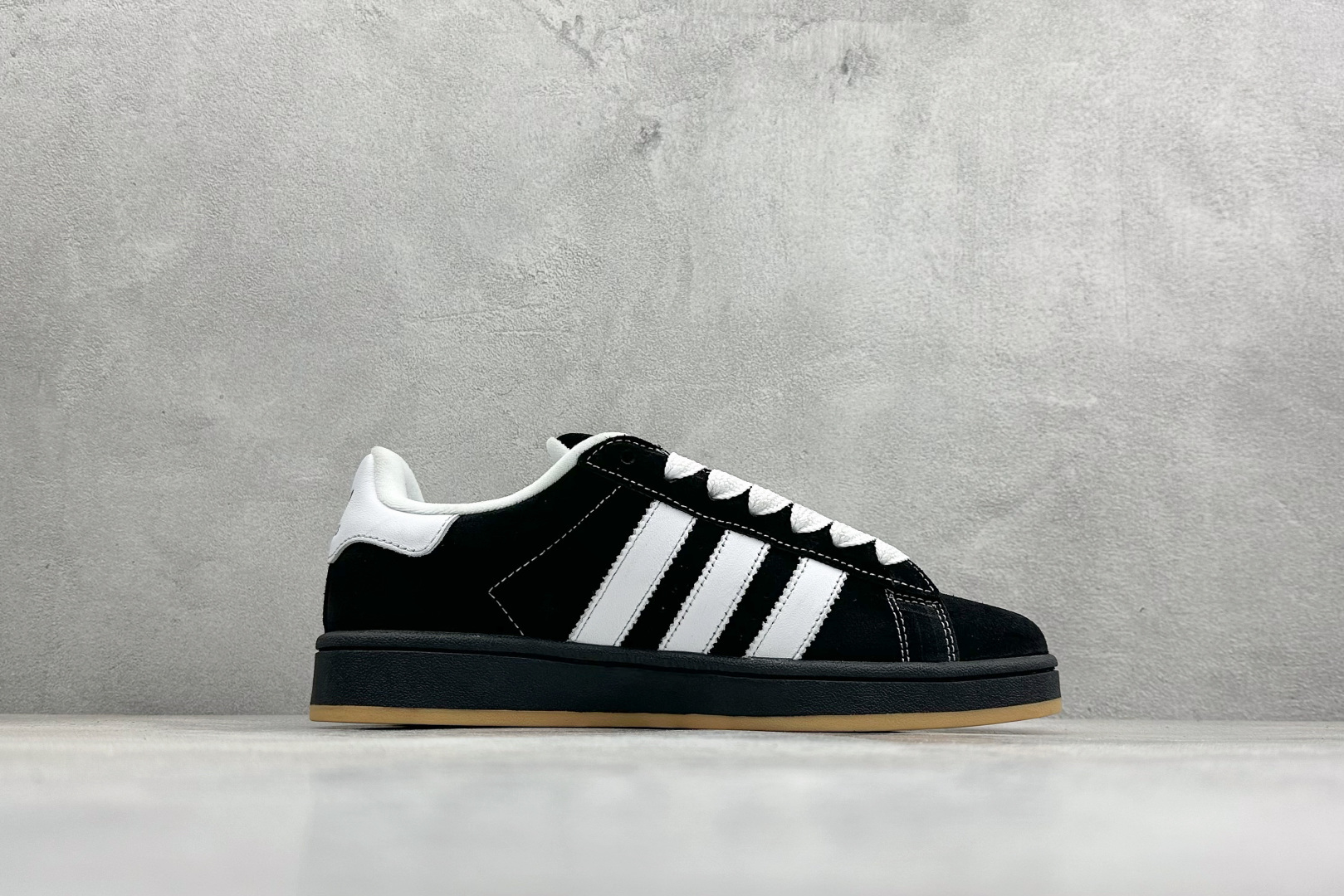 TAD Originals Campus 00s 学院系列面包风复古休闲运动板鞋 IG0792